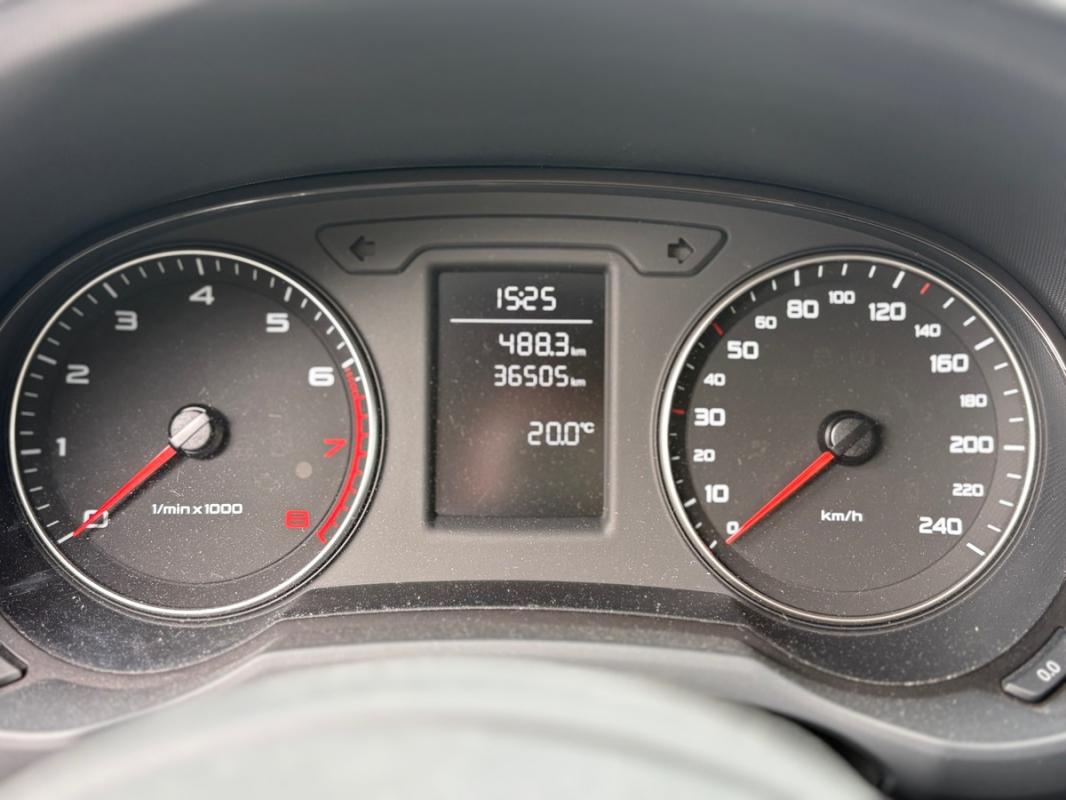 Audi A1 AMBITION PHASES 2 3 Portes 1.2 TFSI 85 cv - KILOMÉTRAGE CERTIFIÉ
