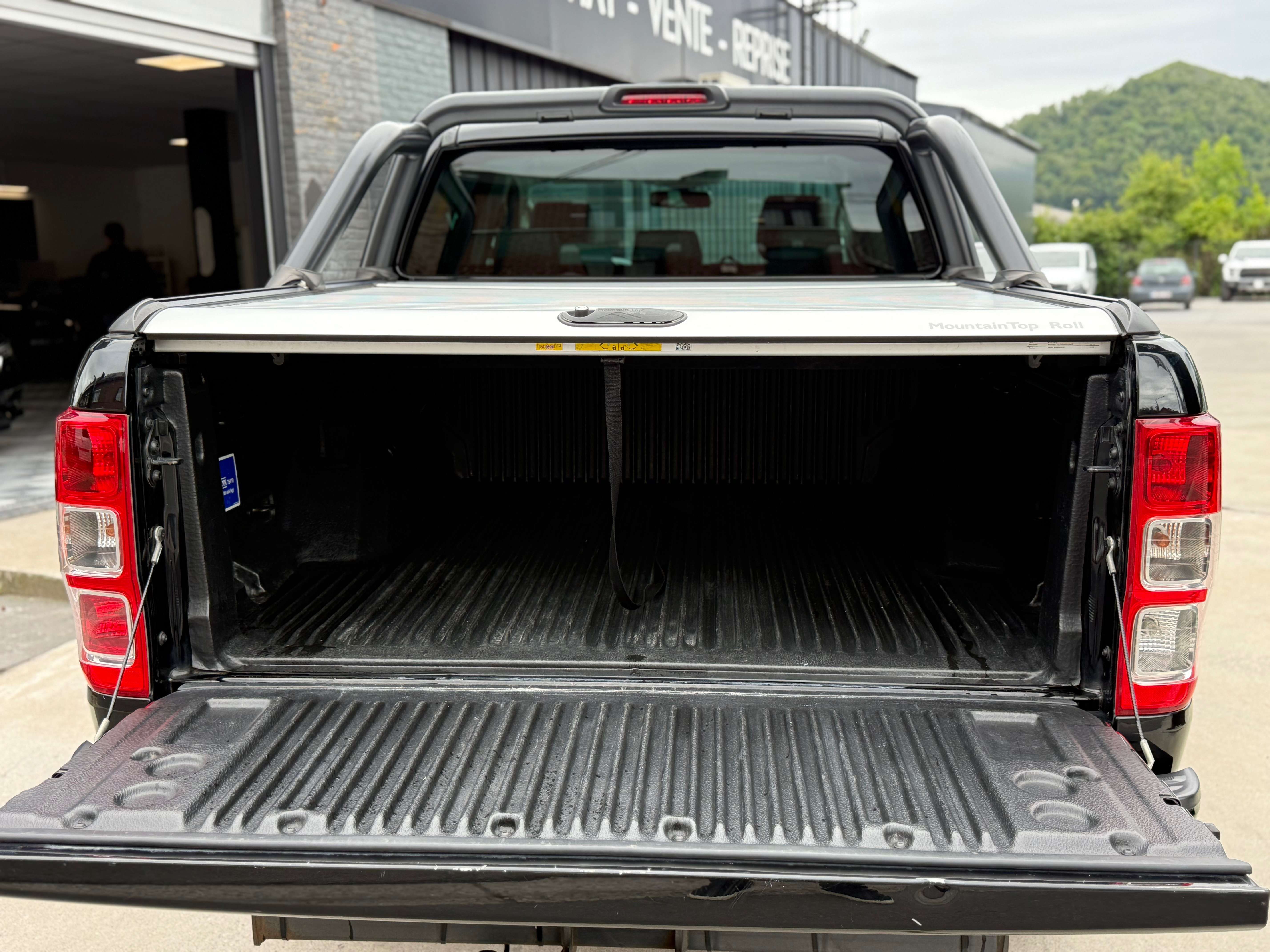 Ford Ranger 3.2D LIMITED TVAC*BTWIN - BOITE AUTO - CAMERA - NAVIGATION - GARANTIE 12MOIS