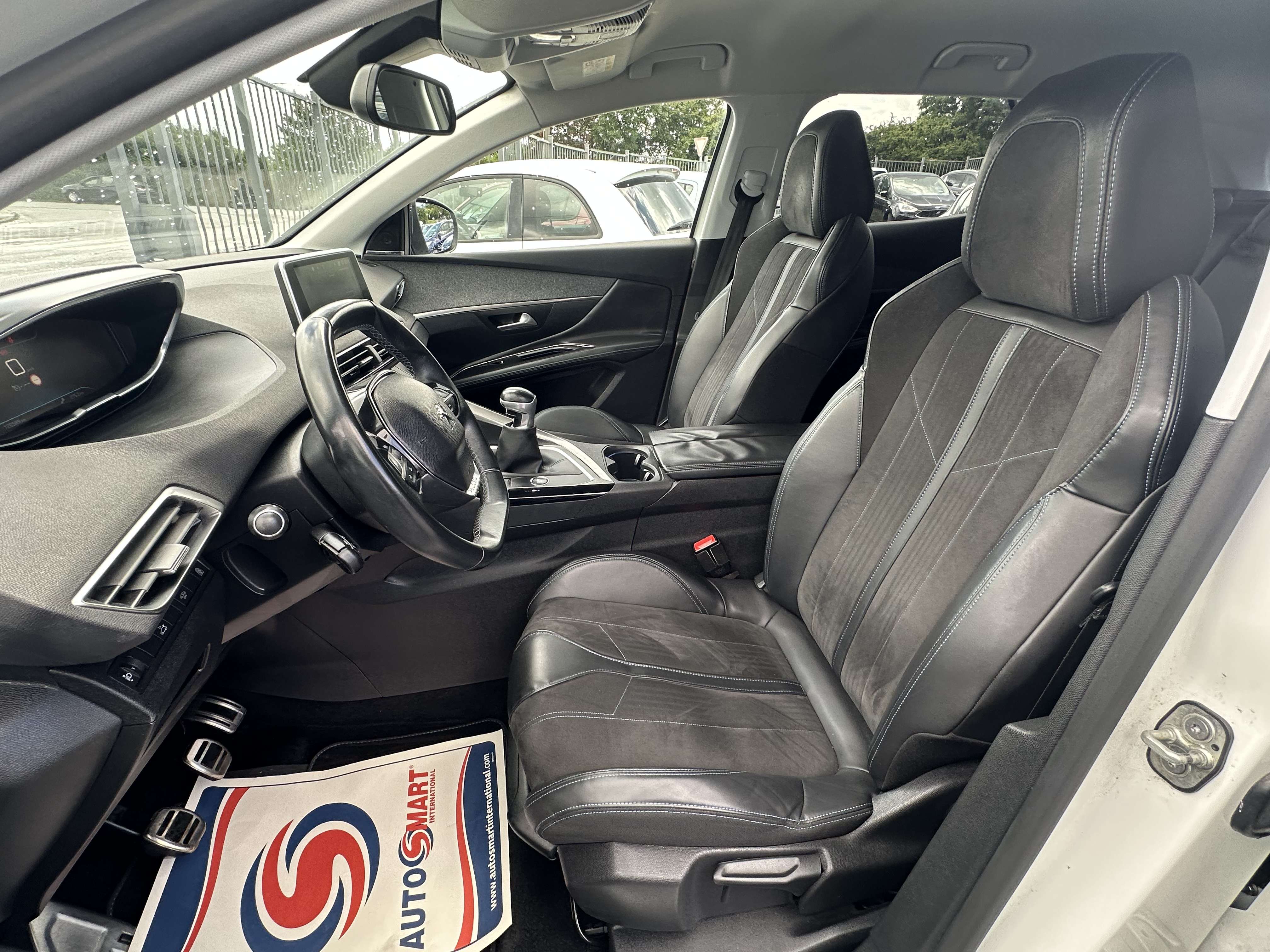 Peugeot 3008 3008 1.2 PureTech Crossway