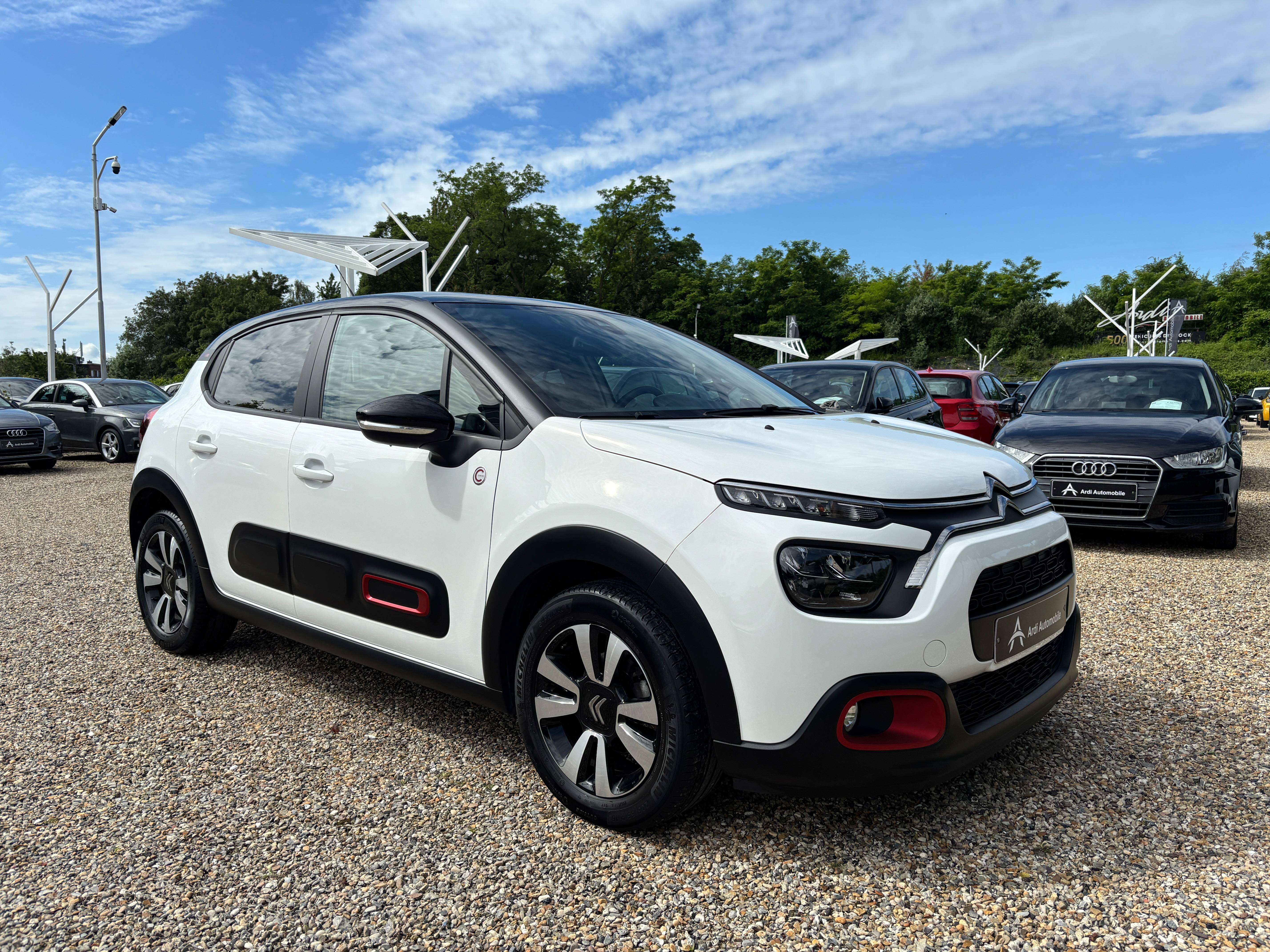 Citroen C3 1.2i C Series *CARPLAY*CRUISE CONTROL*CAPTEUR AR*GARANTIE*