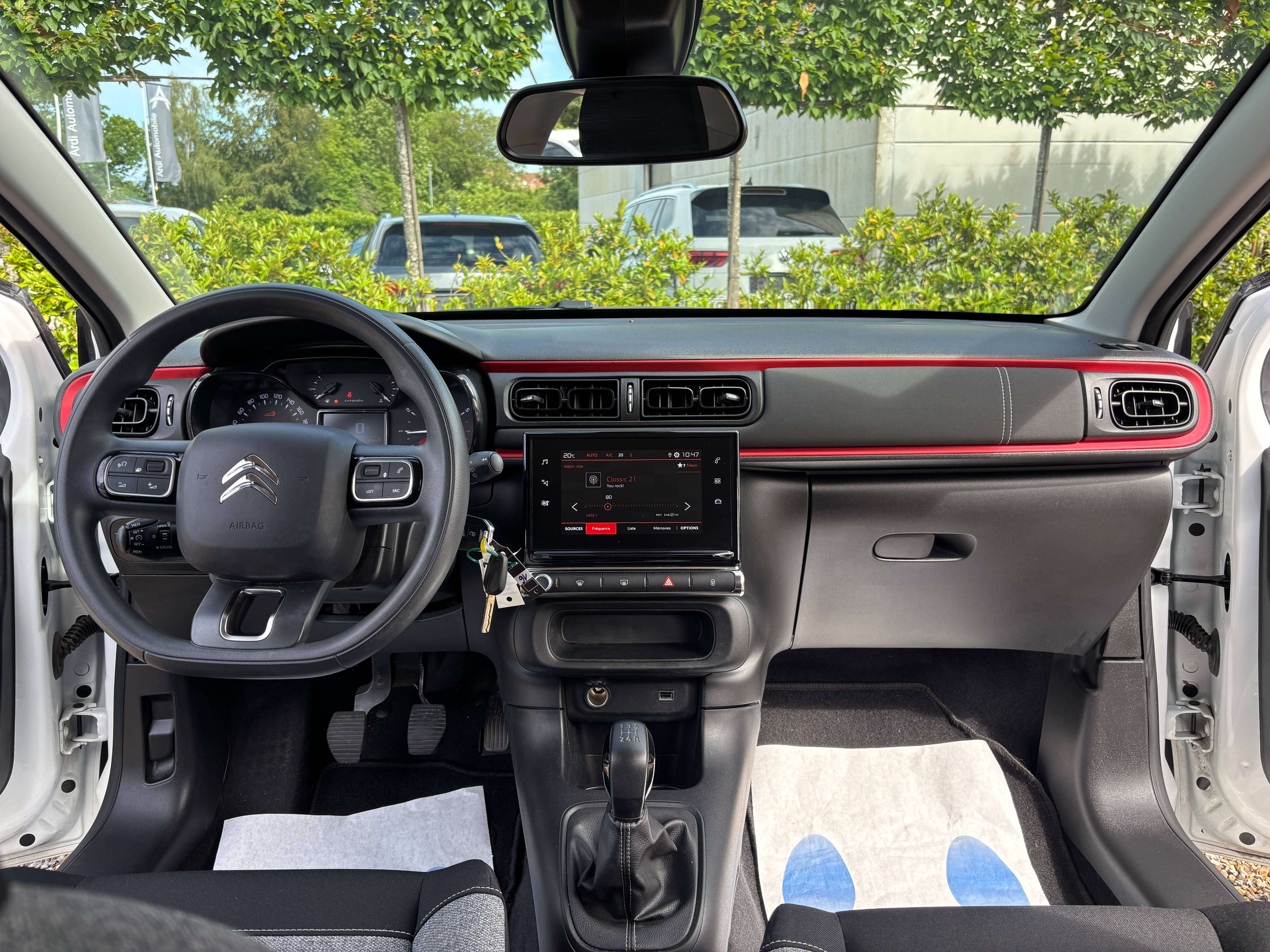 Citroen C3 1.2i C Series *CARPLAY*CRUISE CONTROL*CAPTEUR AR*GARANTIE*