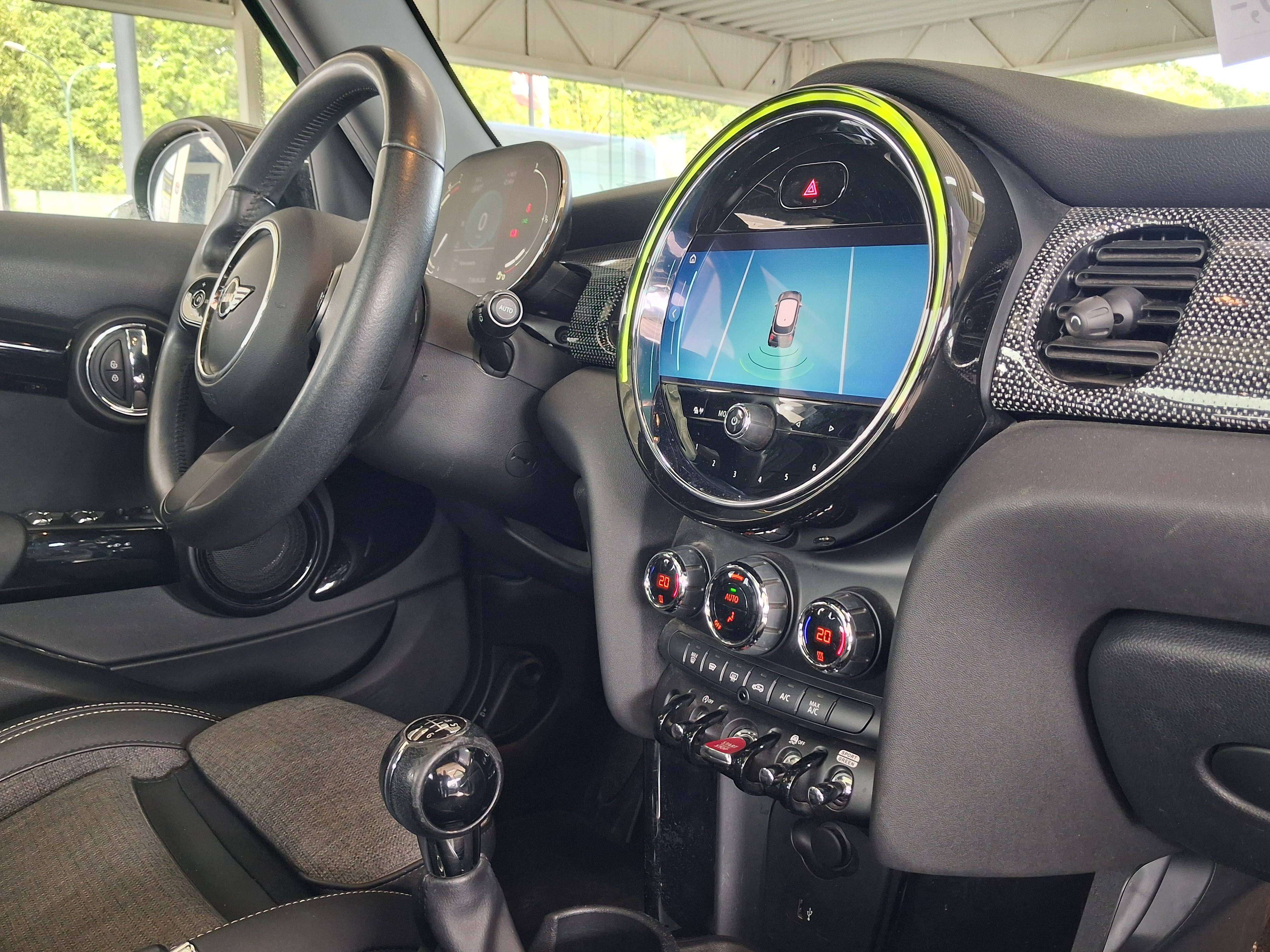MINI Cooper Mini 1.5 Cooper OPF (EU6d) / 1 ER PROP / TOIT OUV+PANO / CARPLAY / GARANTIE