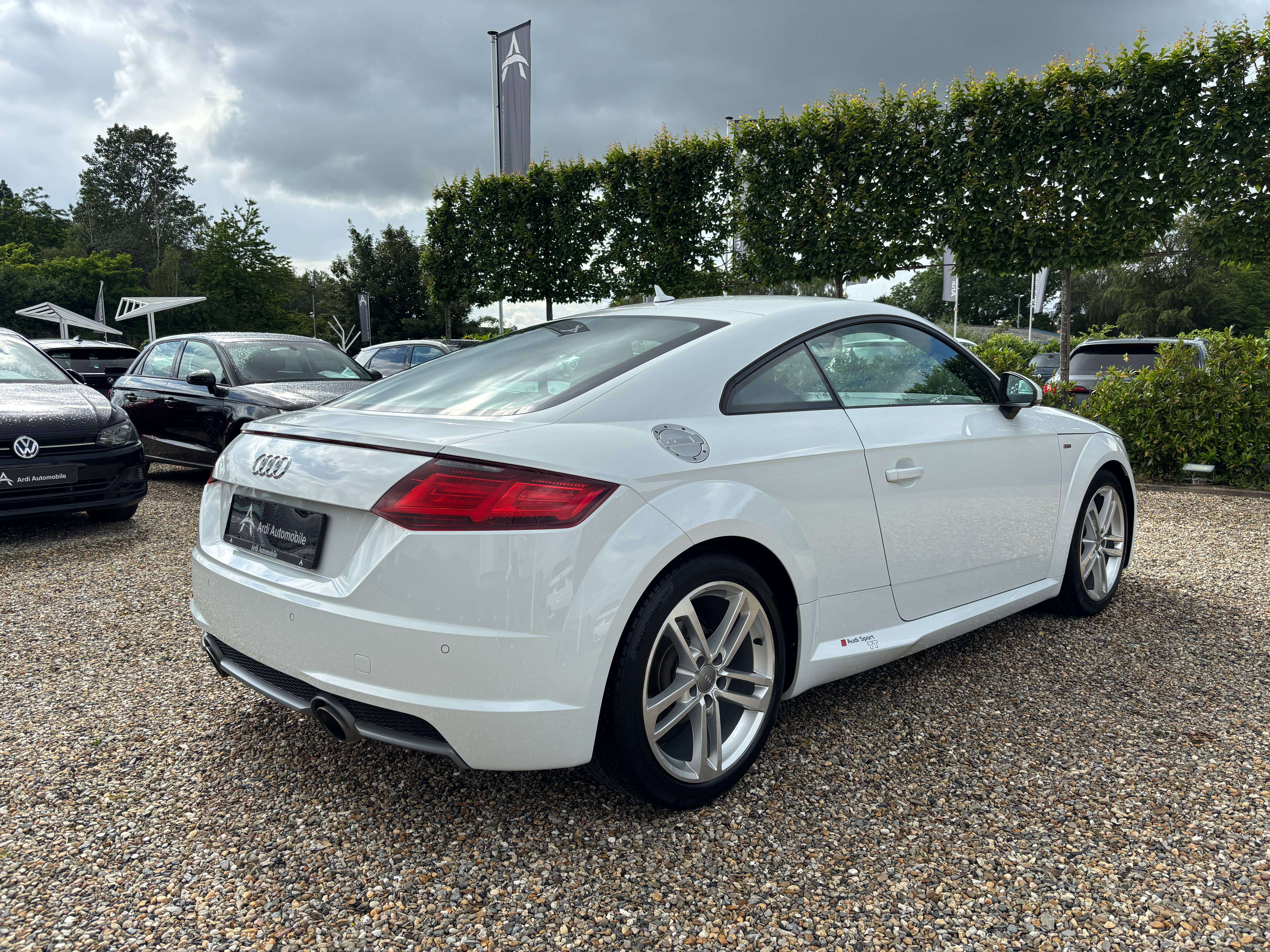 Audi TT Coupé 1.8 TFSI S tronic *S Line*CAPTEUR*1ER PROPRIO*GARANTIE*
