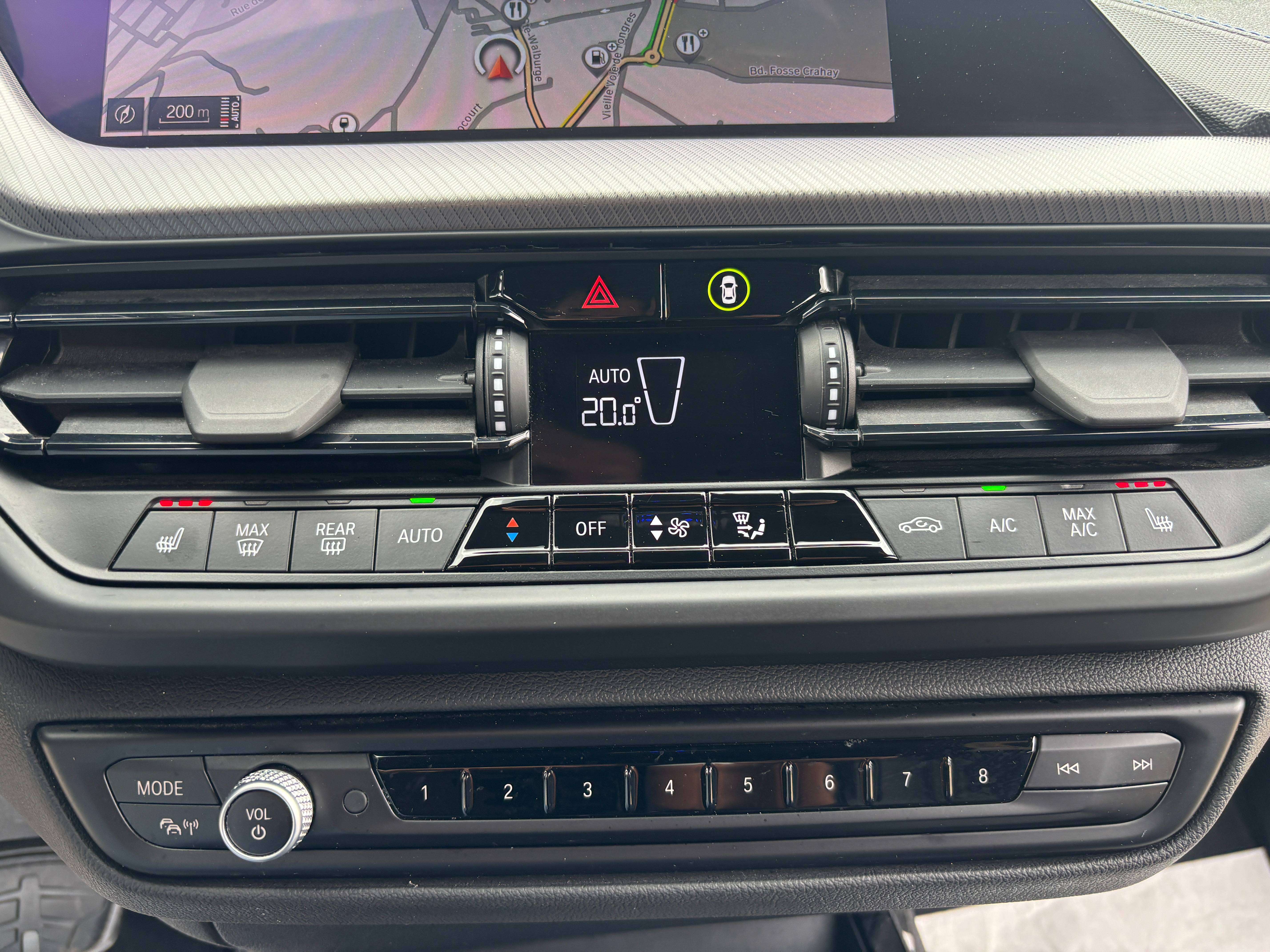 BMW 116 dA *PACK M*CARPLAY*SIEGE CHAUFF*CAMERA*1ER PROPRIO*GARANTIE*