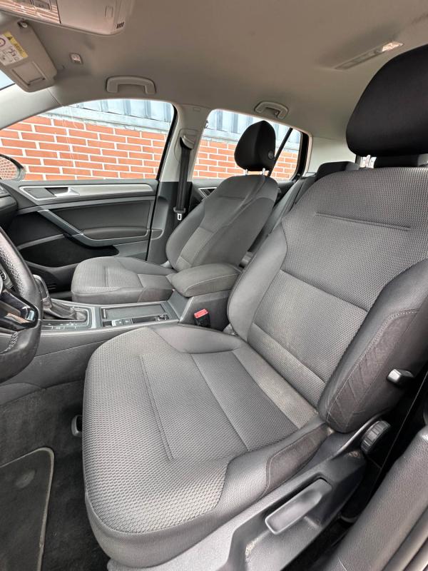 Volkswagen Golf VII 1.6 TDI 110 ALLSTAR DSG
