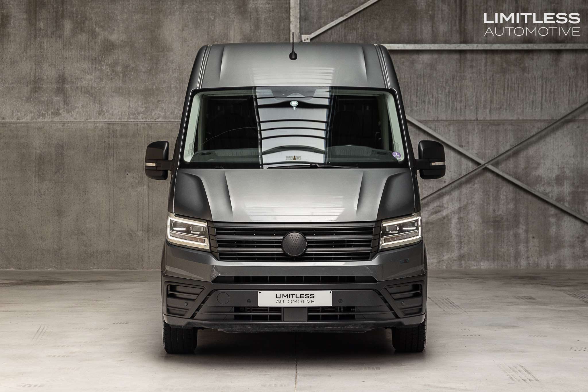 Volkswagen Crafter 2.0 TDi DSG | L4H3 / SOLD thumbnail