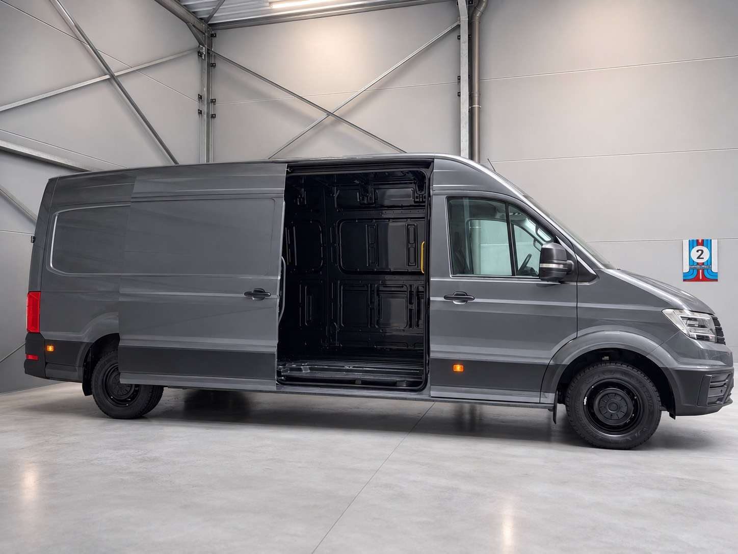 Volkswagen Crafter 2.0 TDi DSG | L4H3 / SOLD