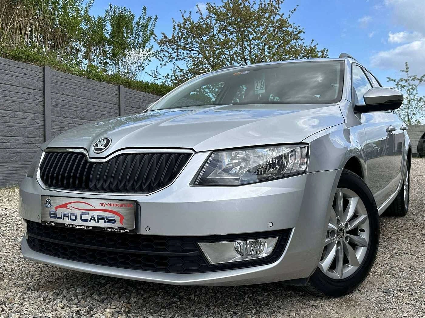 SKODA Octavia SW 1.0 TSI Ambition CRUISE/SENSOR/GPS/FRONT ASSIST/BT/TEL/