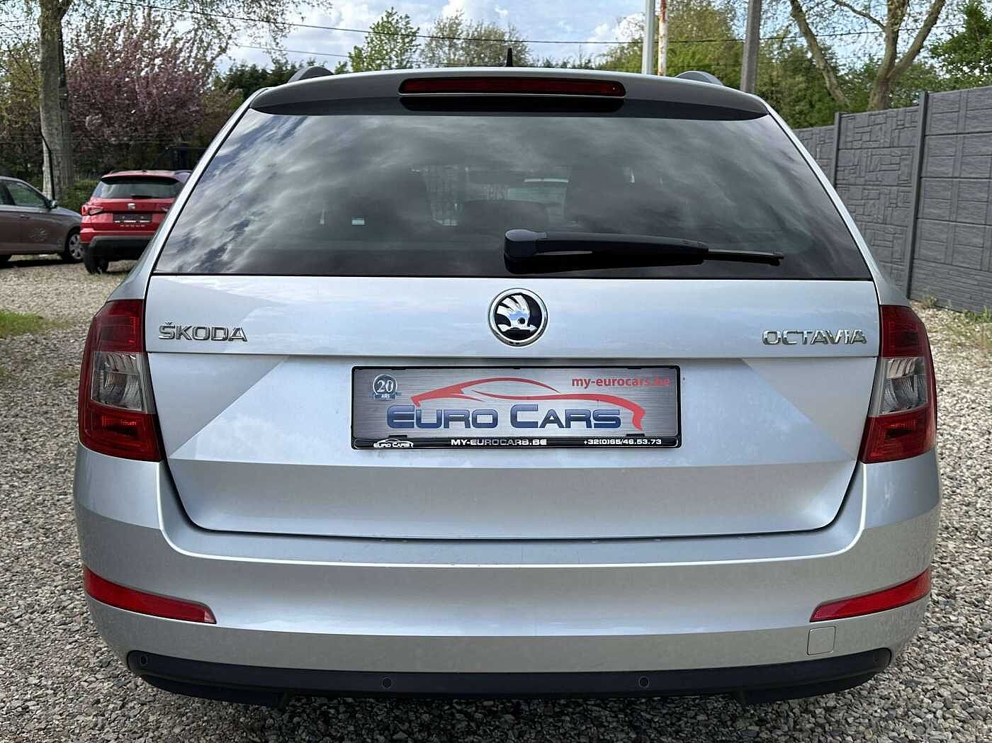SKODA Octavia SW 1.0 TSI Ambition CRUISE/SENSOR/GPS/FRONT ASSIST/BT/TEL/