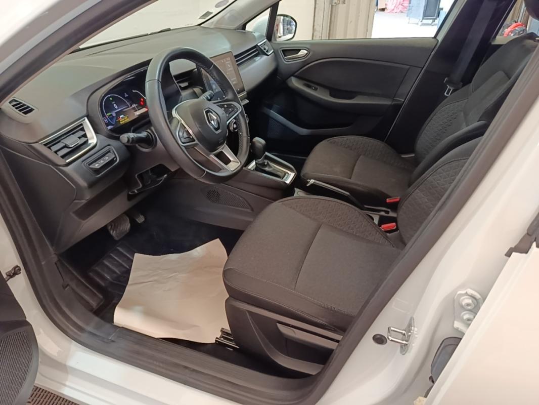 Renault Clio V Business E-Tech hybride 140 -21N