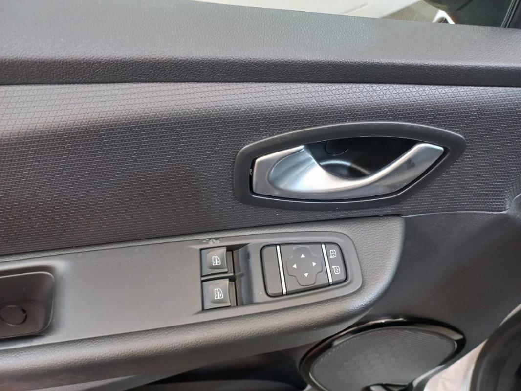 Renault Clio IV Zen Energy dCi 90 82g