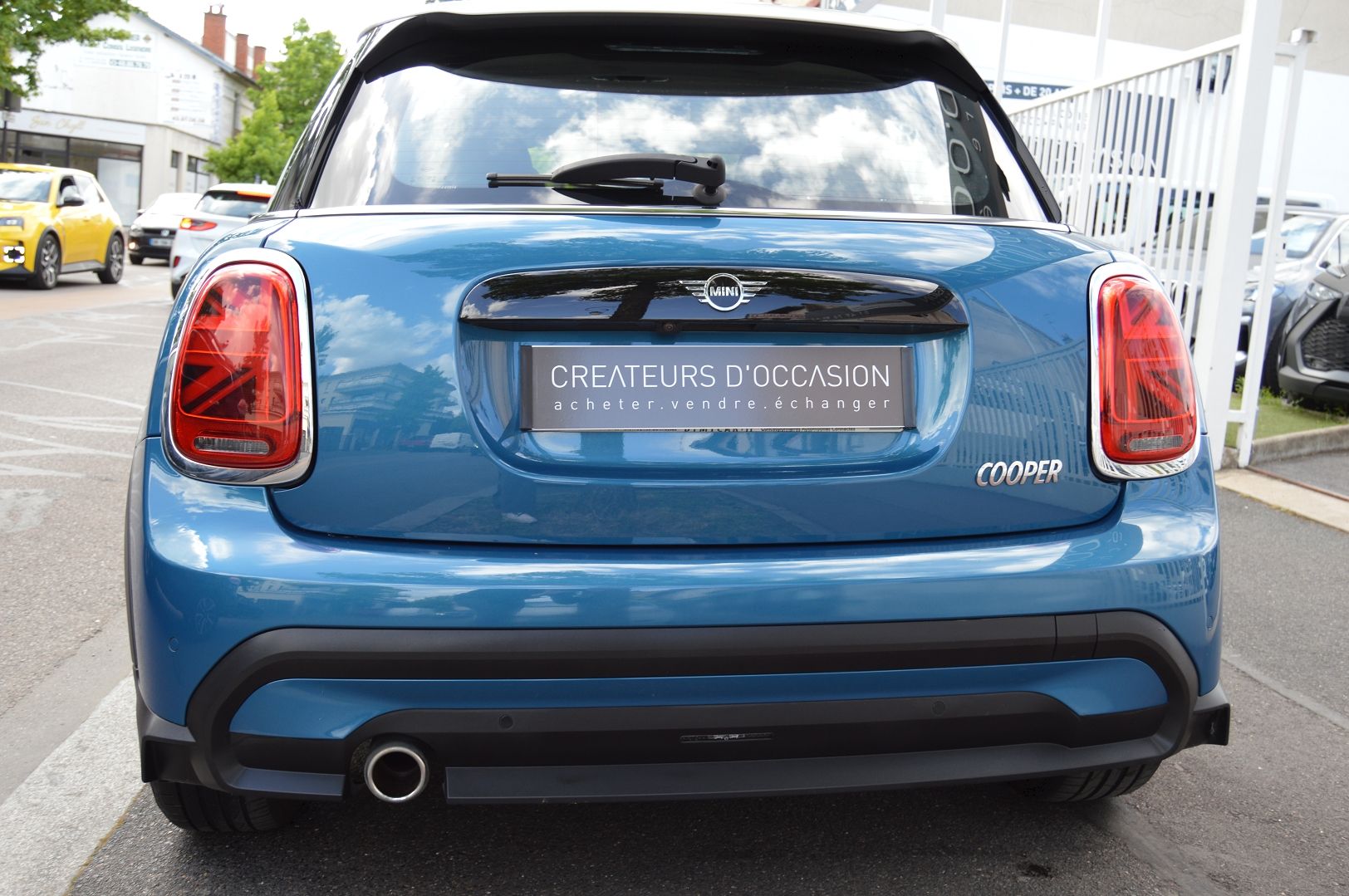 Mini MINI 5 PORTES COOPER 136CH EDITION PREMIUM PLUS BVA7