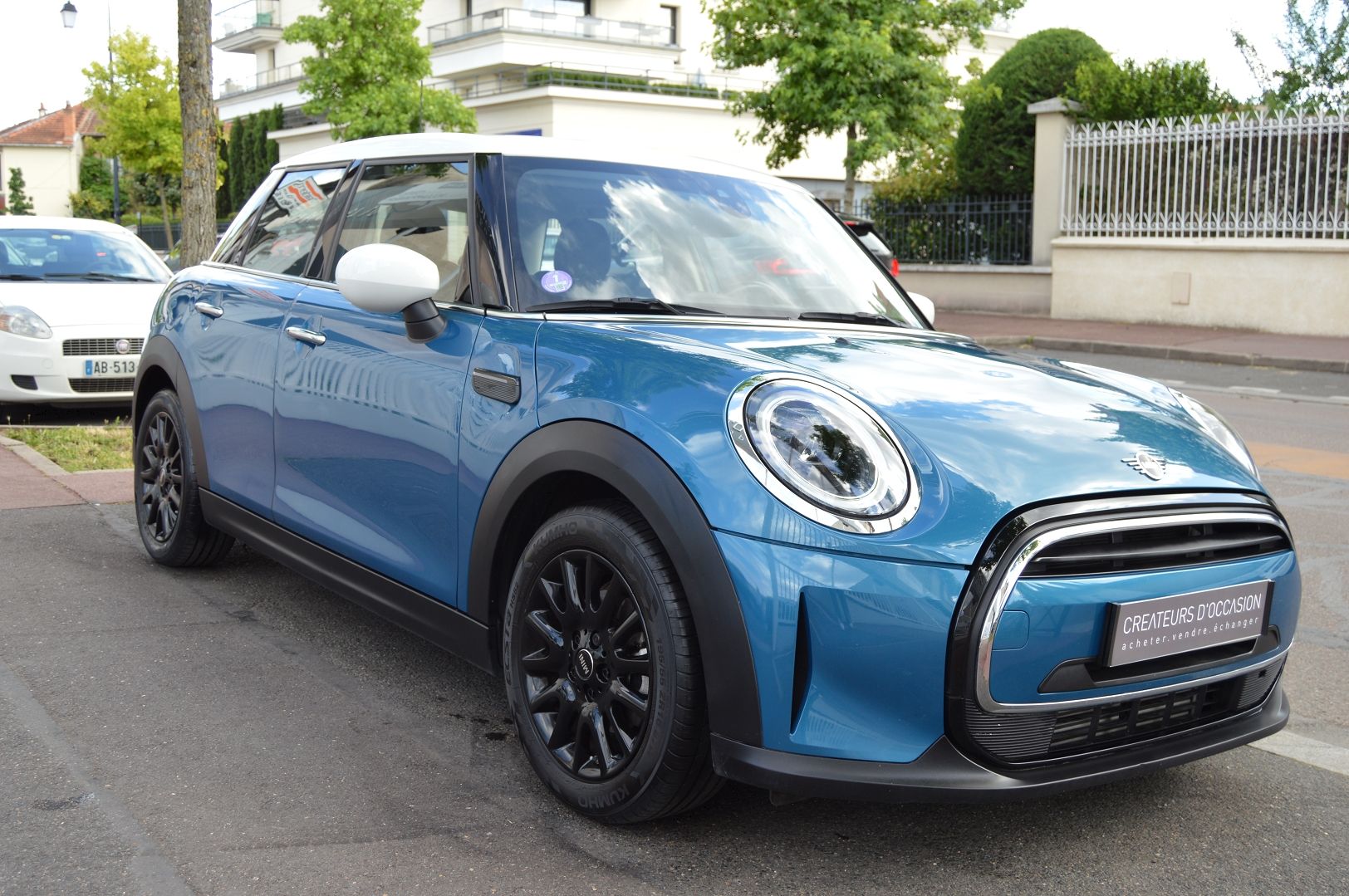 Mini MINI 5 PORTES COOPER 136CH EDITION PREMIUM PLUS BVA7