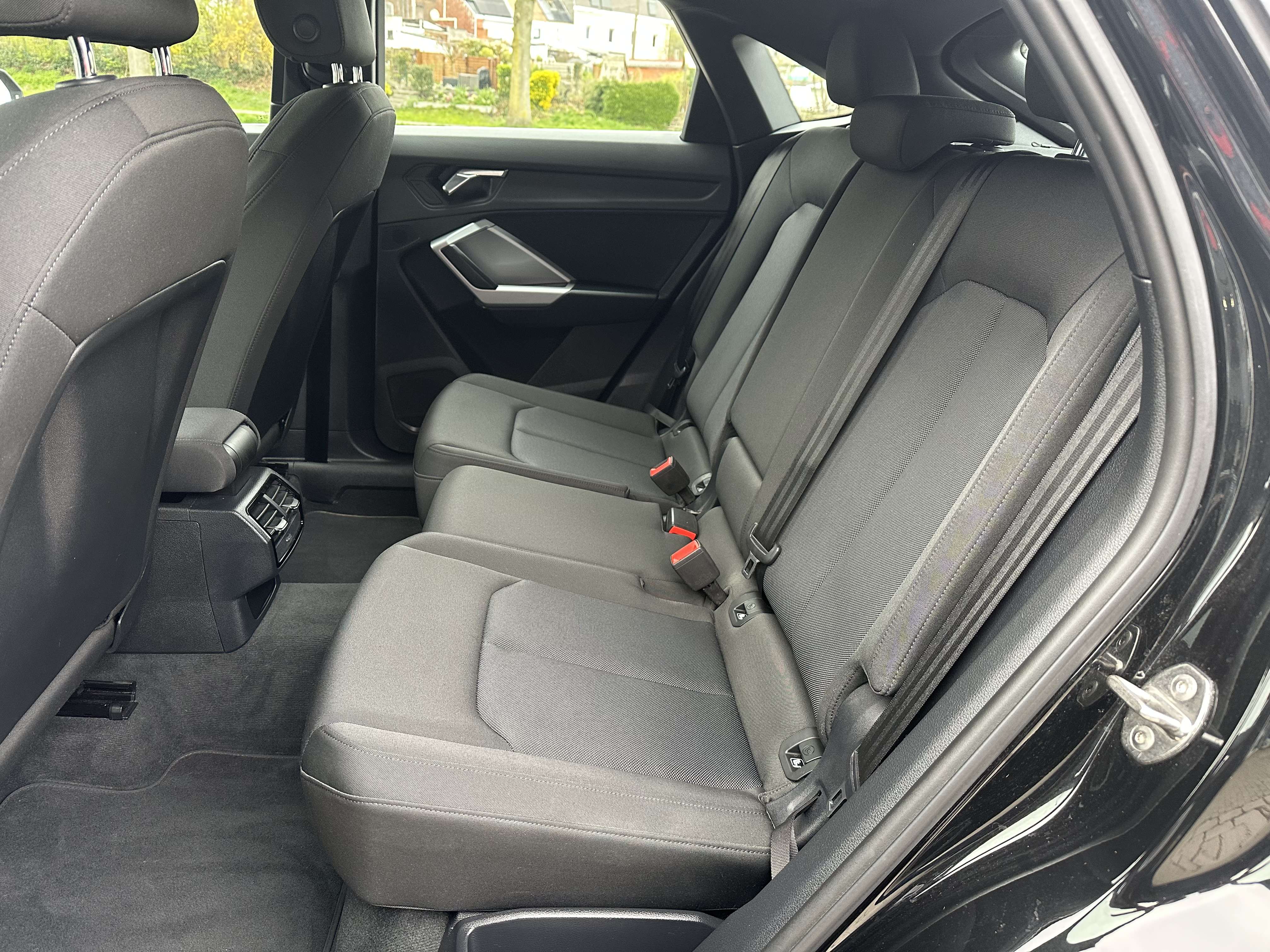 Audi Q3 Q3 Sportback 35 TDi Business Edition S tronic