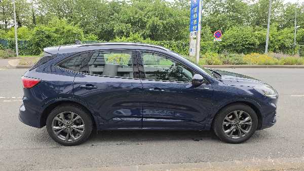 Ford Kuga II (2) 2.0 TDCI 120 ST LINE BLACK &amp; SILVER POWERSHIFT