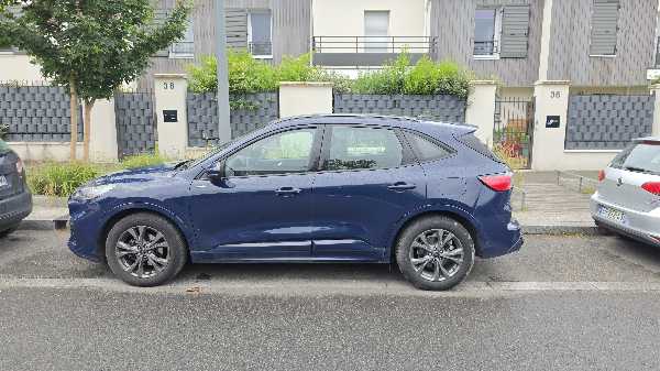 Ford Kuga II (2) 2.0 TDCI 120 ST LINE BLACK &amp; SILVER POWERSHIFT