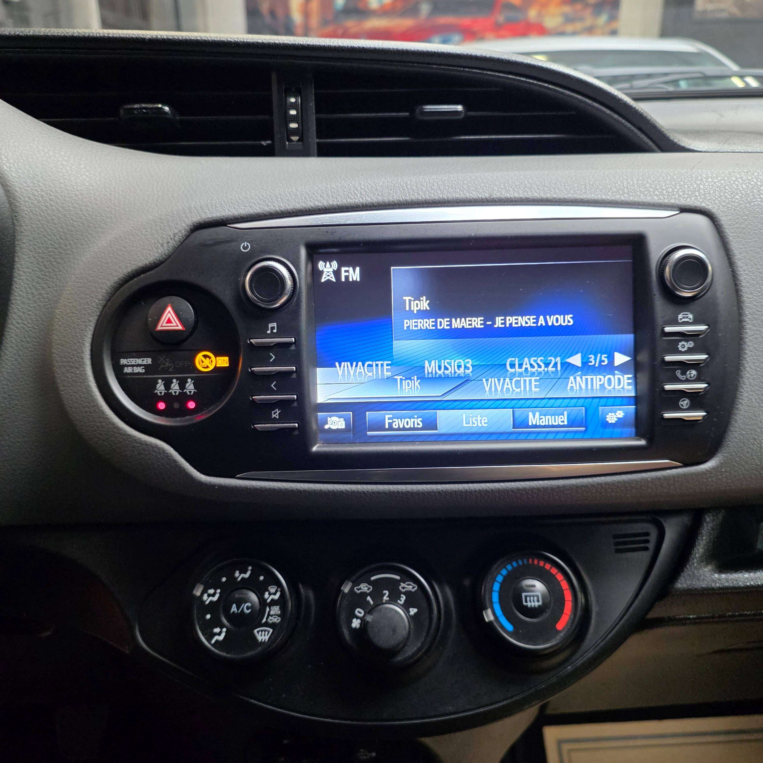 Toyota Yaris 1.5i Dual VVT-iE  12 MOIS de garantie