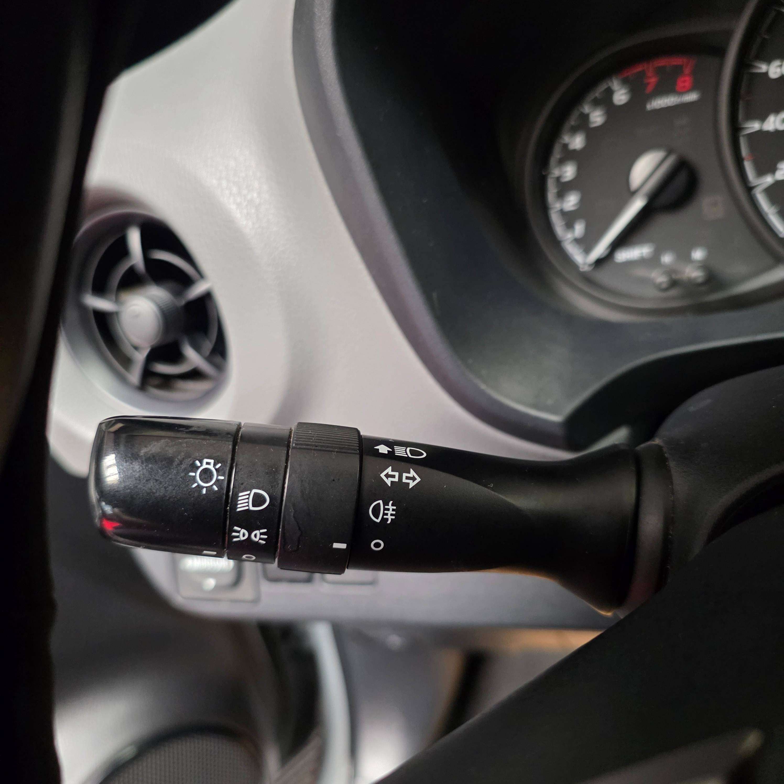 Toyota Yaris 1.5i Dual VVT-iE  12 MOIS de garantie