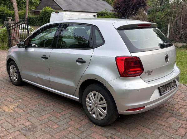 Volkswagen Polo V (2) 1.4 TDI 90 BLUEMOTION TECHNOLOGY 5CV CROSS POLO 5P