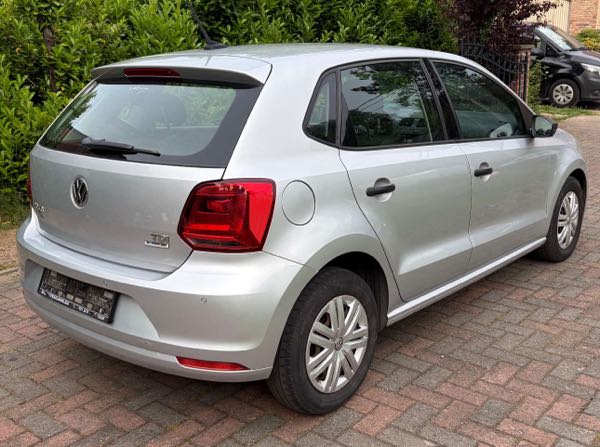 Volkswagen Polo V (2) 1.4 TDI 90 BLUEMOTION TECHNOLOGY 5CV CROSS POLO 5P