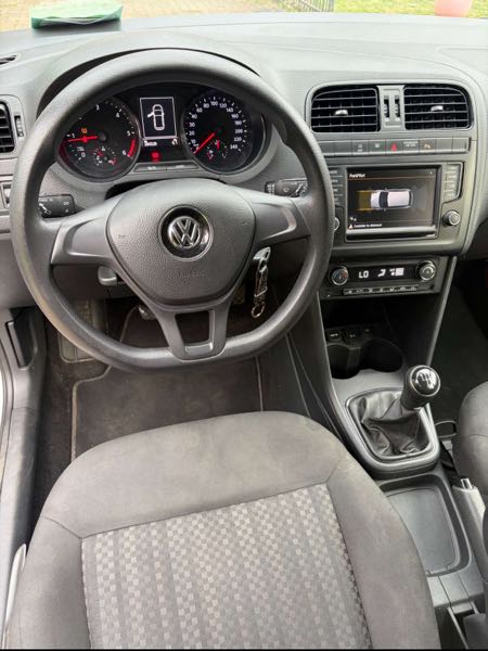Volkswagen Polo V (2) 1.4 TDI 90 BLUEMOTION TECHNOLOGY 5CV CROSS POLO 5P