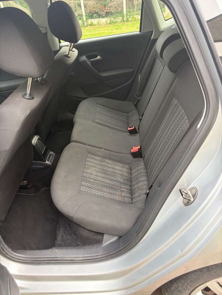 Volkswagen Polo V (2) 1.4 TDI 90 BLUEMOTION TECHNOLOGY 5CV CROSS POLO 5P