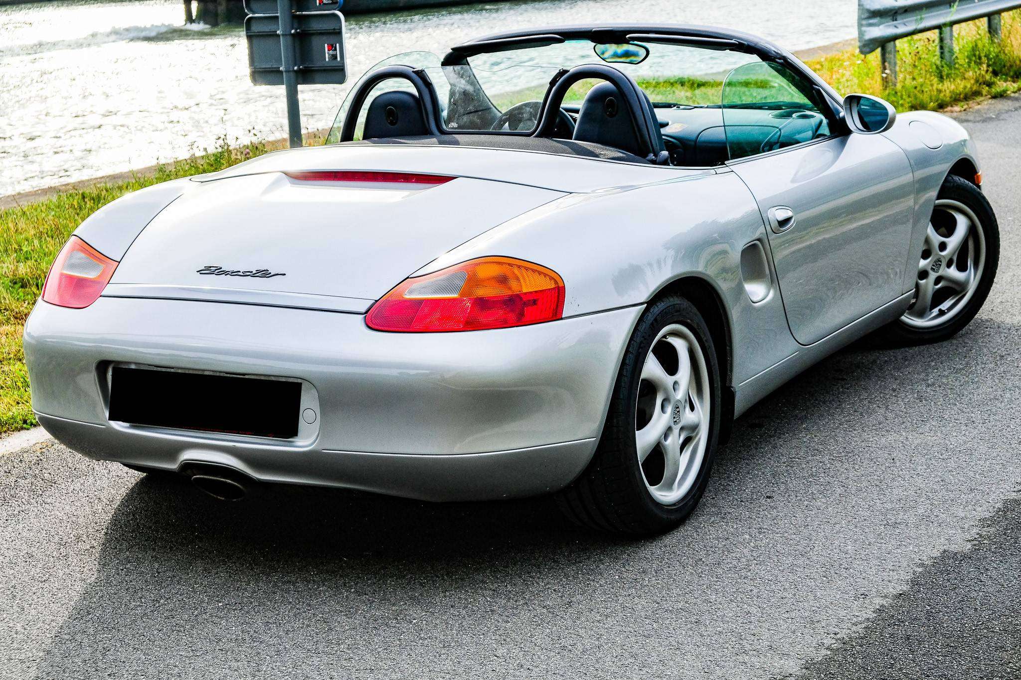 Porsche Boxster 2.5i Tiptronic S 204pk Automaat Historiek 986