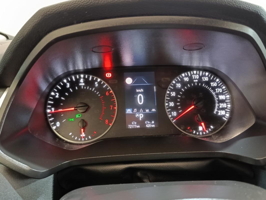 Renault Captur II Business TCe 140 EDC FAP -21