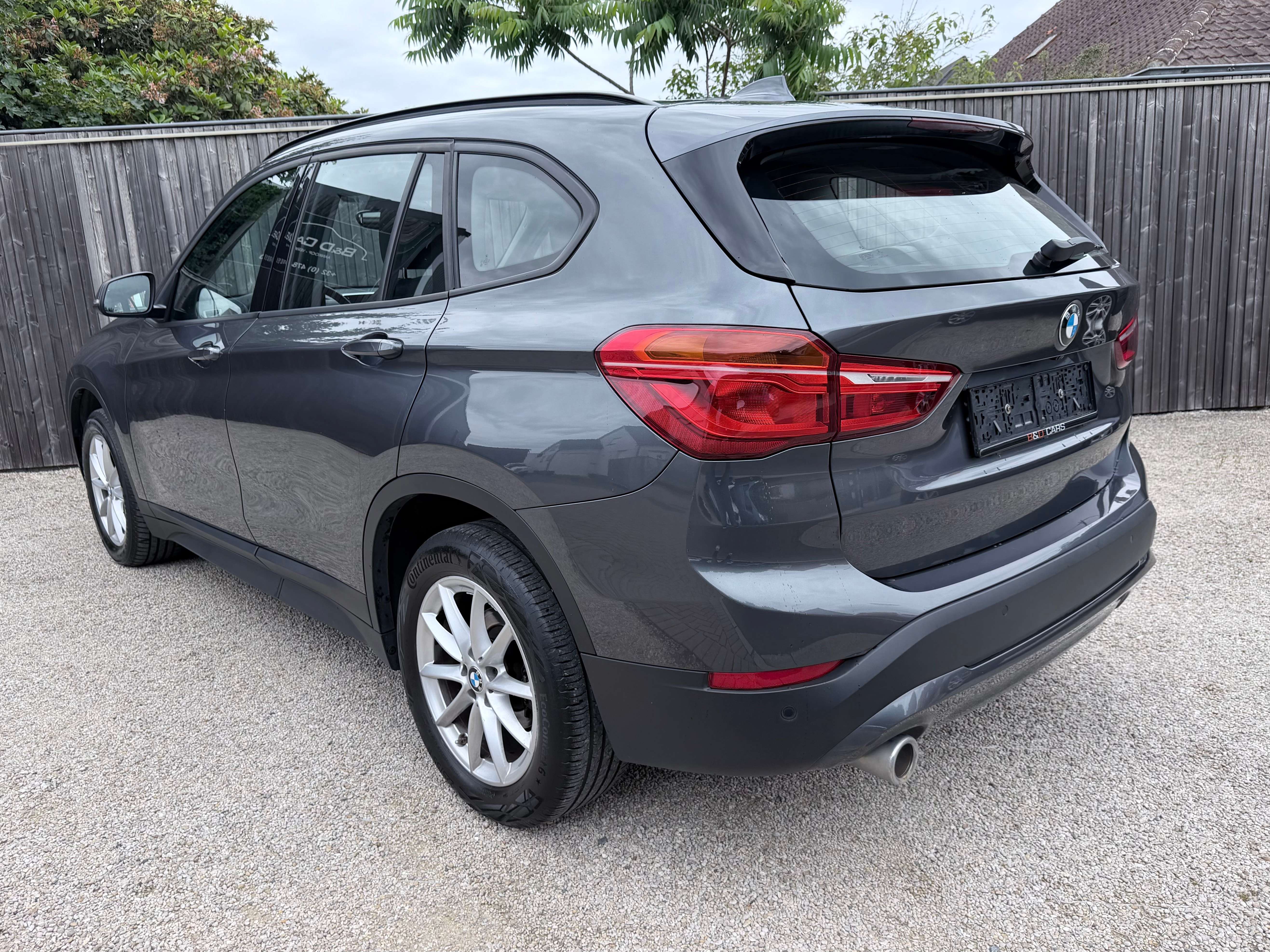 BMW X1 X1 1.5iA sDrive18 NETTO: € 17.347