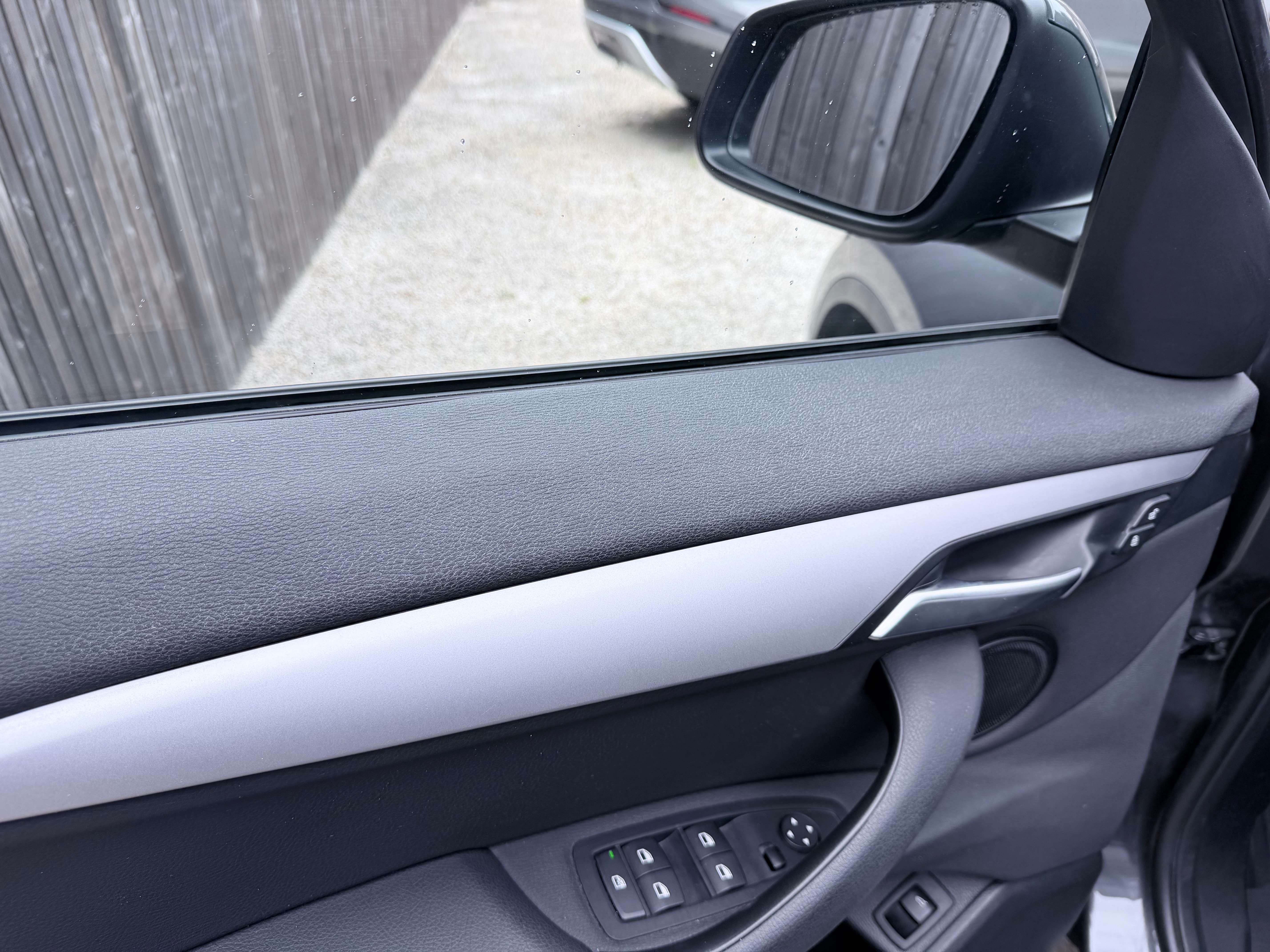 BMW X1 X1 1.5iA sDrive18 NETTO: € 17.347