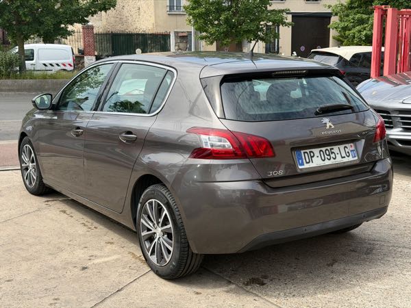 Peugeot 308 II (2) 110CV ALLURE BV5