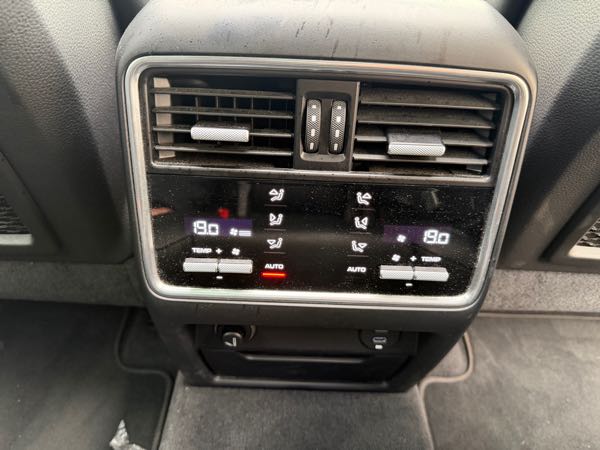 Porsche Cayenne 3.0 HYBRID 462CV
