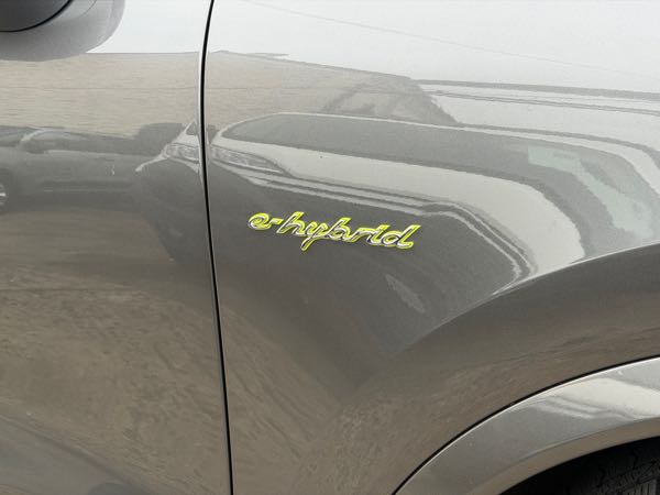 Porsche Cayenne 3.0 HYBRID 462CV