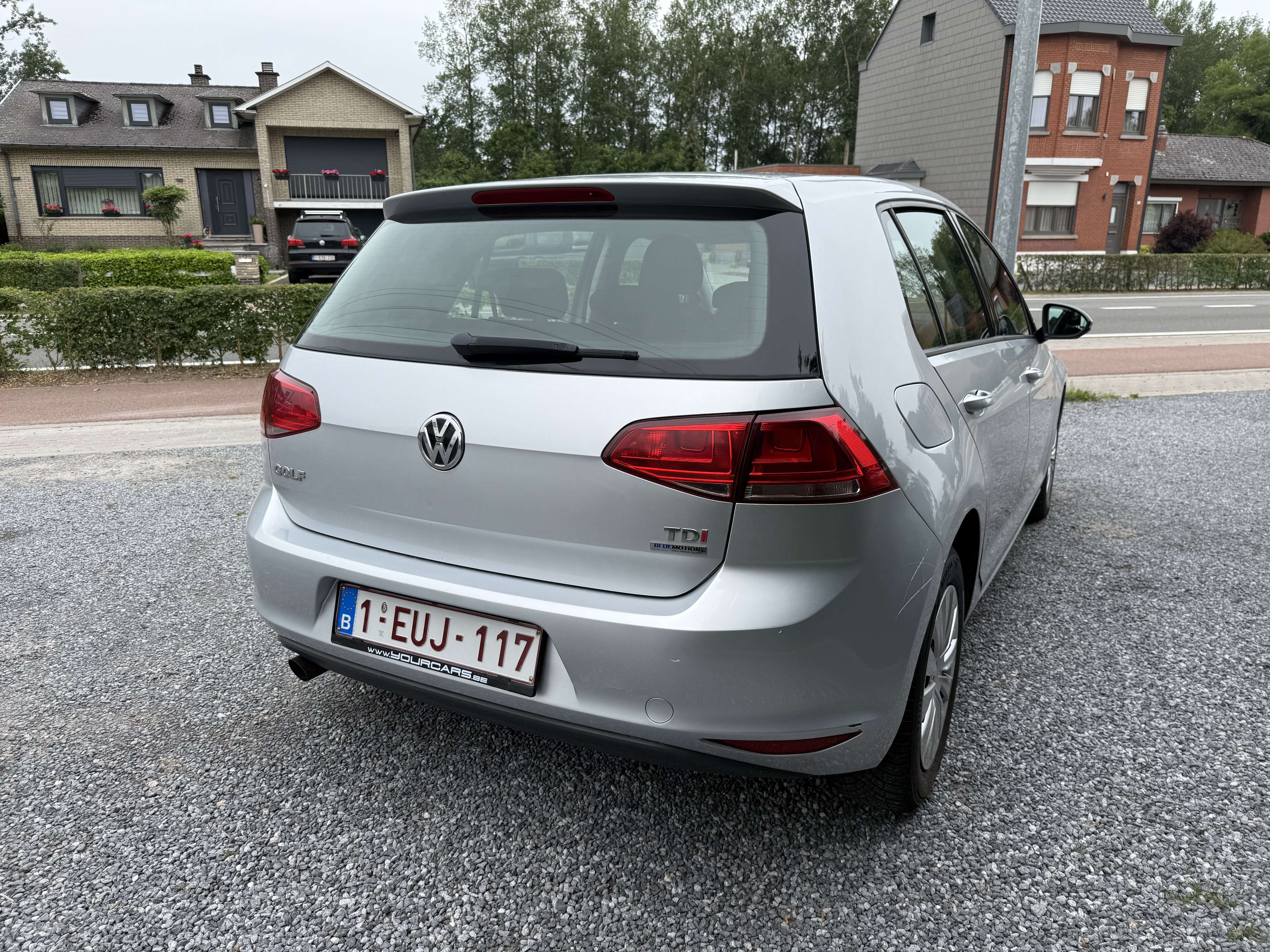 Volkswagen Golf 1.6 CR TDi * CLIM * PDC * EURO 5