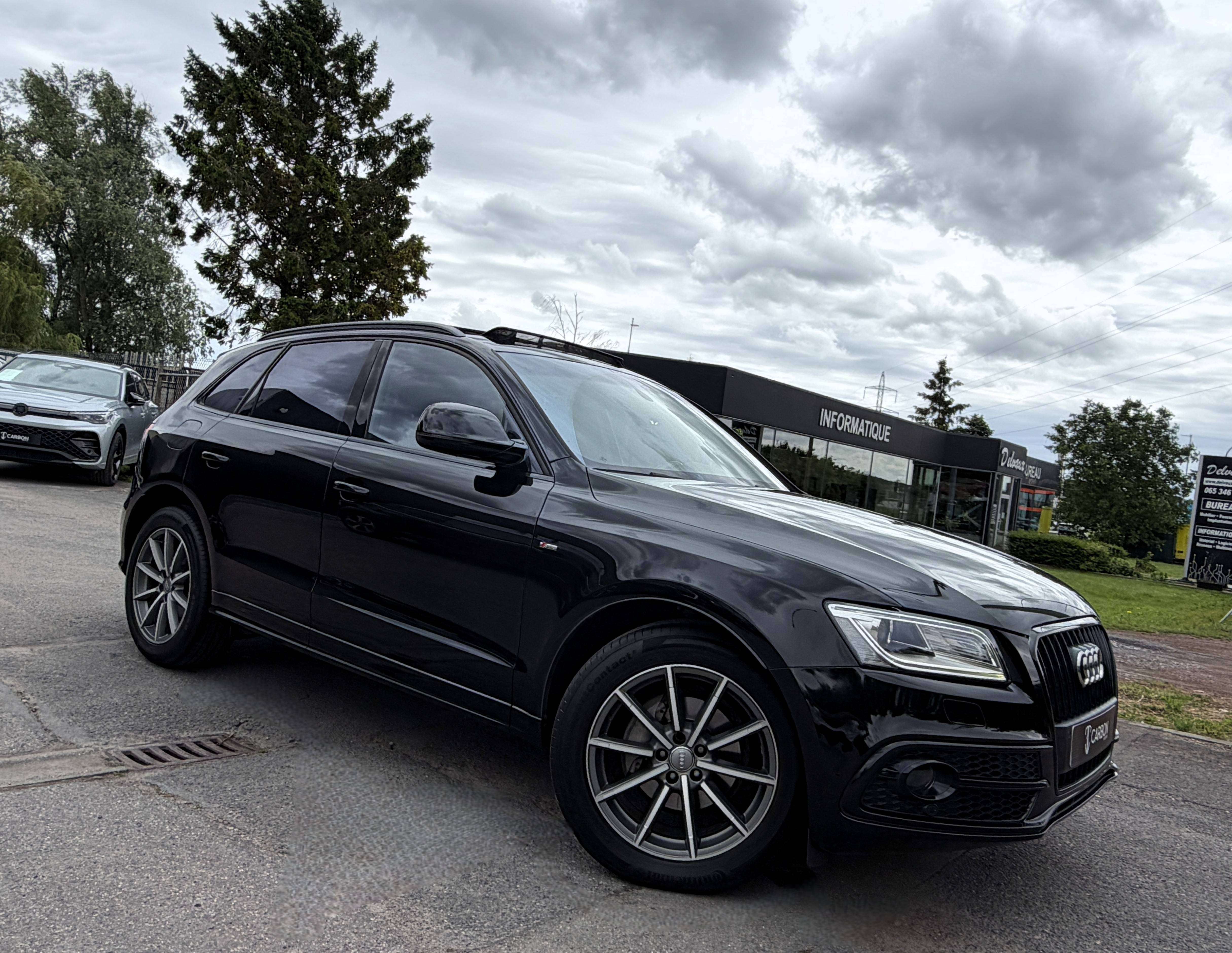 Audi Q5 2.0 TDi S-Line Design Edition 1er PROPRIO/CUIR/NAVI/LED/PANO/JA19"
