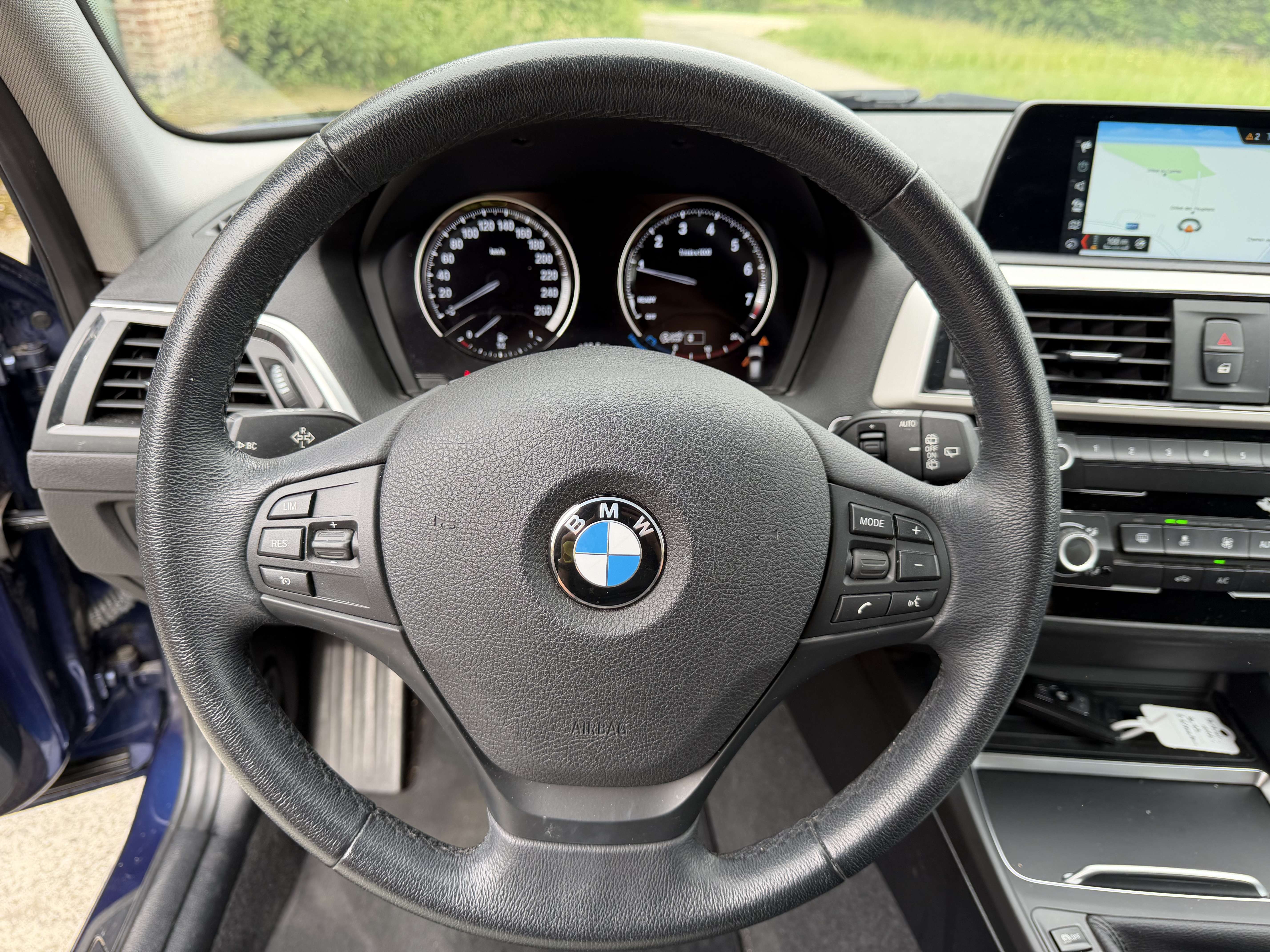 BMW 116 i OPF * GPS || PDC || CRUISE || GARANTIE 12 MOIS *