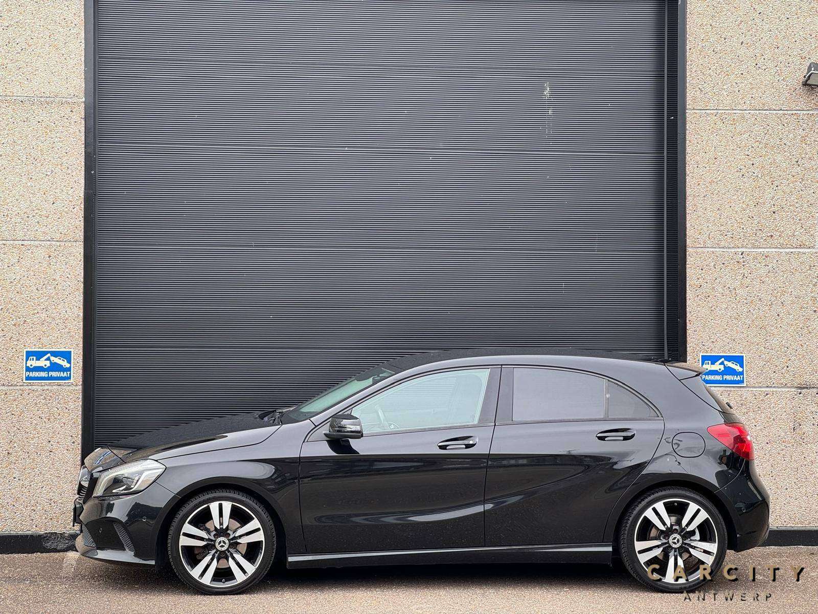 Mercedes-Benz A 180 A 180 BlueEFFICIENCY | NAVI | BLUETOOTH | LED | ZETELVERWARMING |