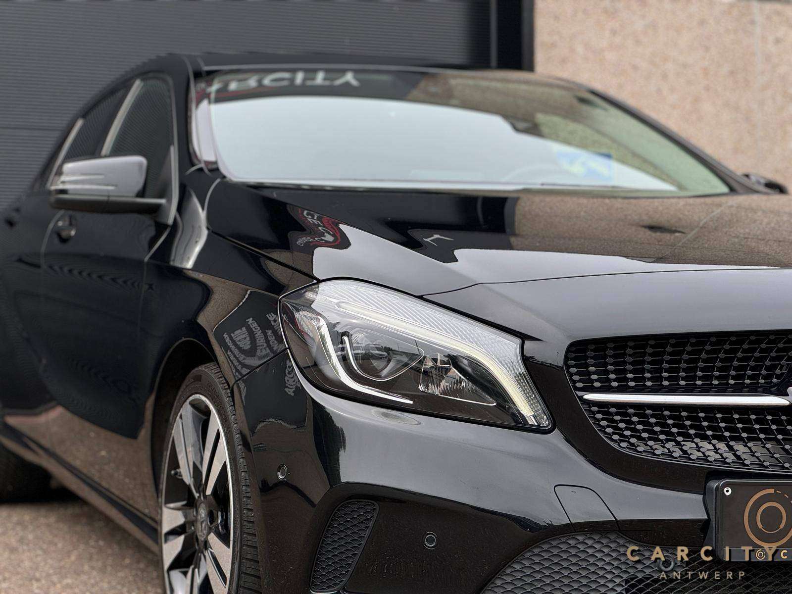 Mercedes-Benz A 180 A 180 BlueEFFICIENCY | NAVI | BLUETOOTH | LED | ZETELVERWARMING |