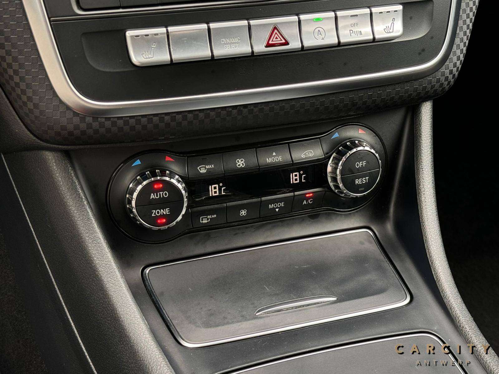 Mercedes-Benz A 180 A 180 BlueEFFICIENCY | NAVI | BLUETOOTH | LED | ZETELVERWARMING |