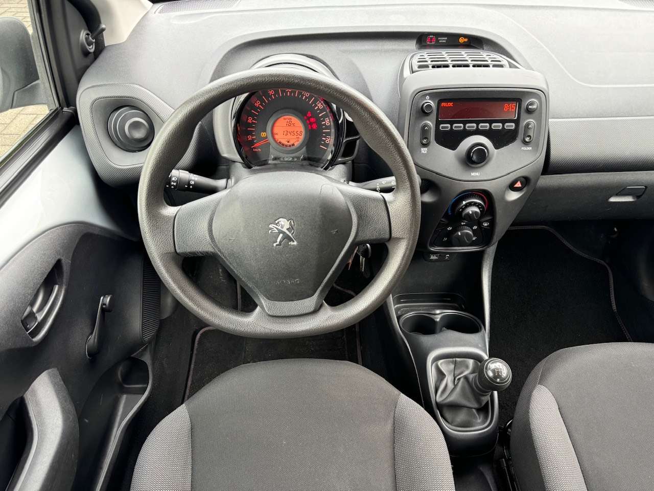 Peugeot 108 1.0i Benzine ** 1 JAAR GARANTIE ** !!