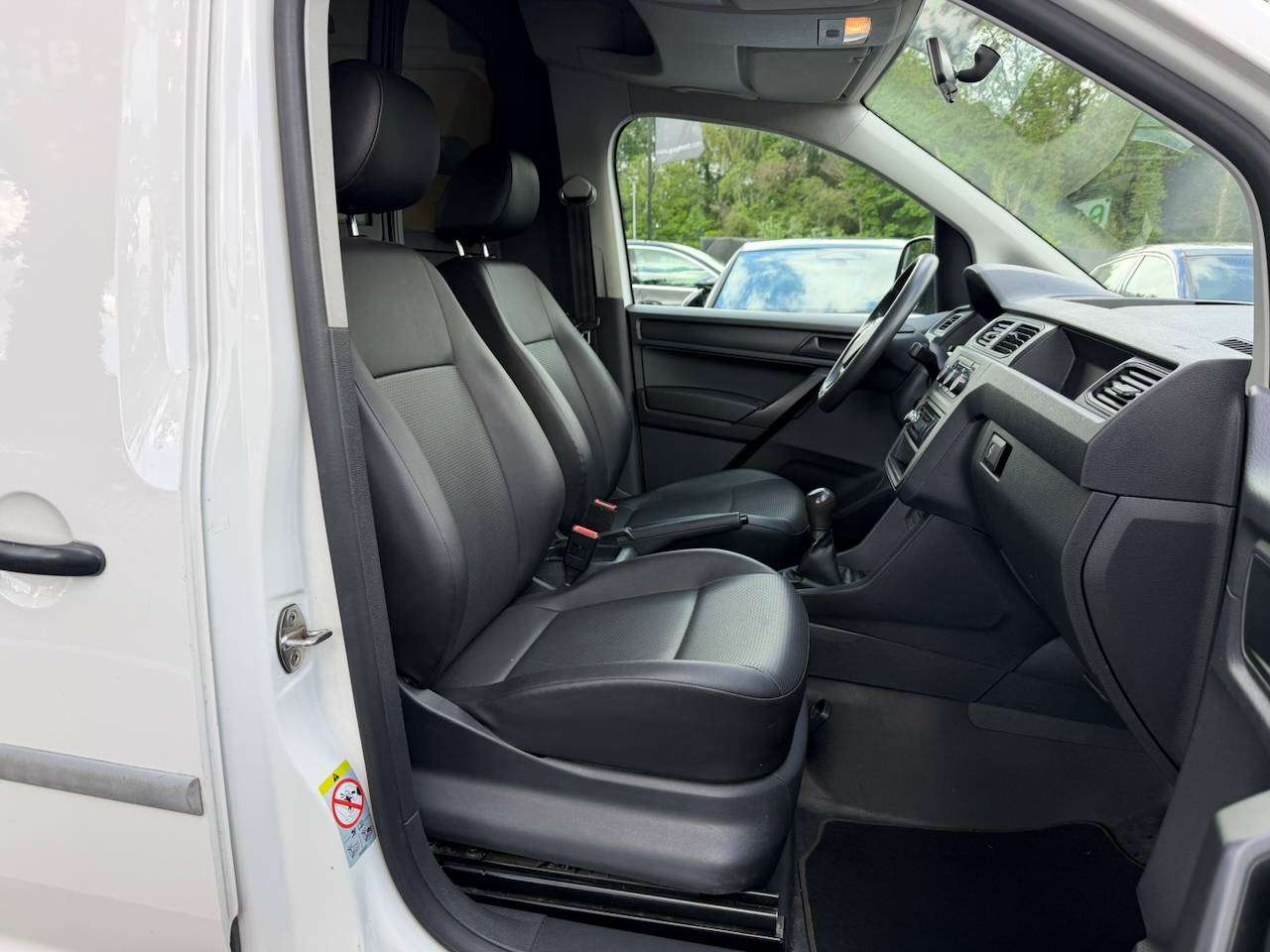 Volkswagen Caddy 2.0 CR TDi AIRCO LEDER PDC SCHUIFDEUR