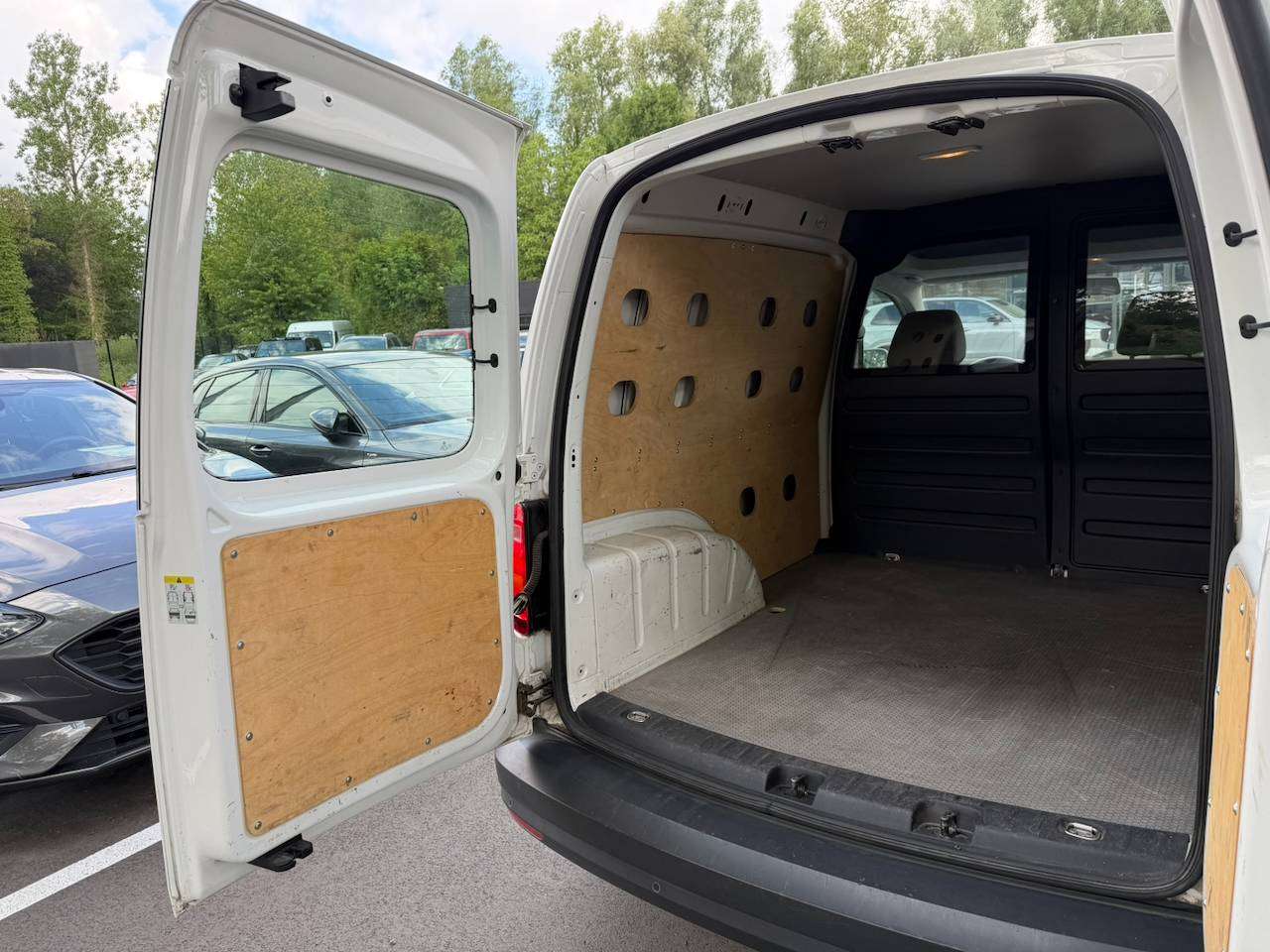 Volkswagen Caddy 2.0 CR TDi AIRCO LEDER PDC SCHUIFDEUR