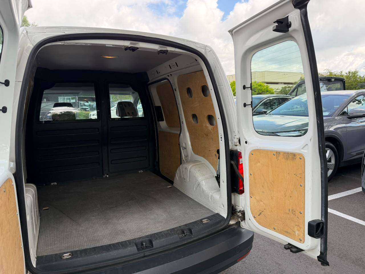 Volkswagen Caddy 2.0 CR TDi AIRCO LEDER PDC SCHUIFDEUR
