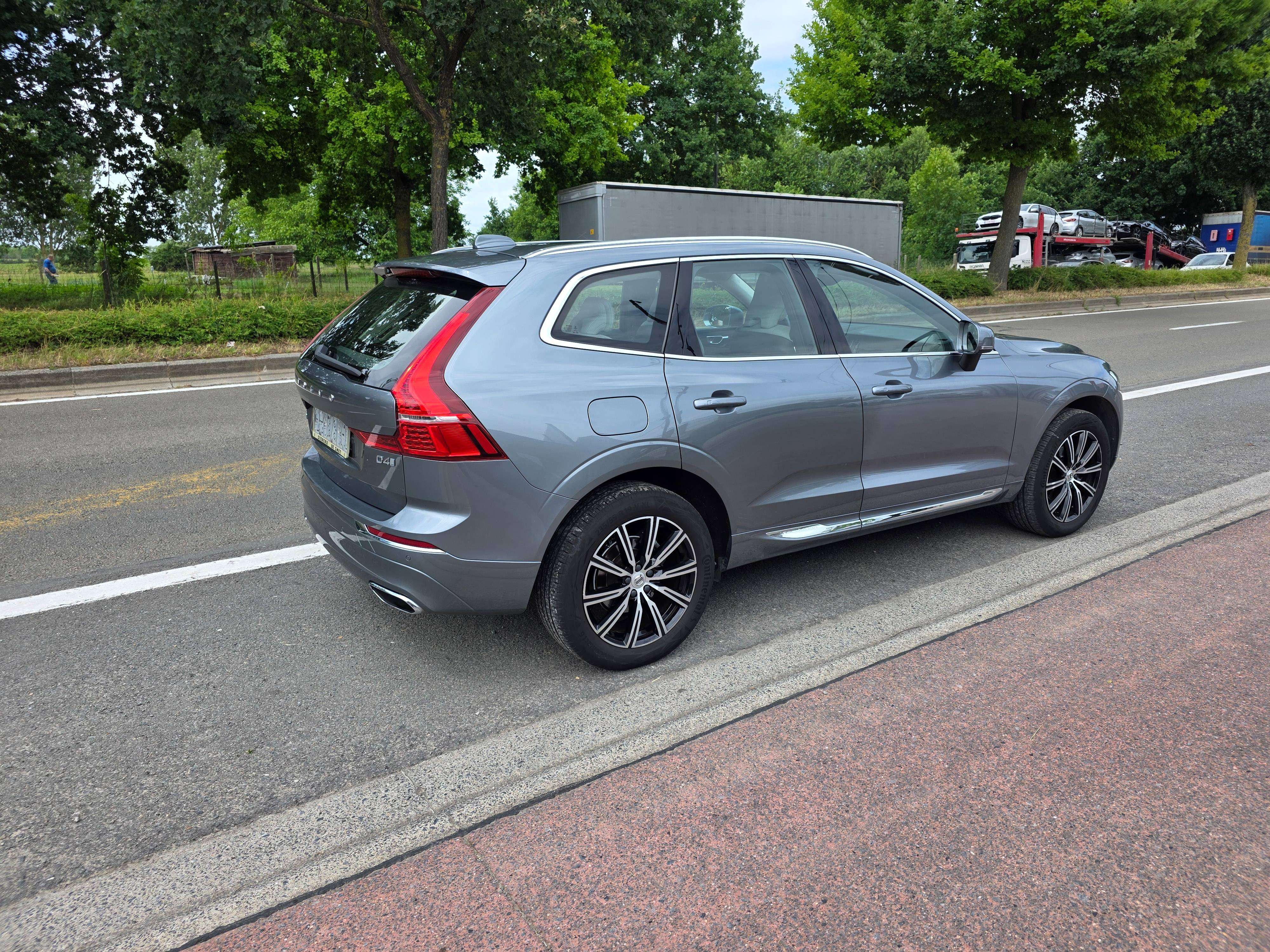Volvo XC60 2.0 D4 Inscription Geartronic AdBlue 1°EIG. FULL OPTIES . IN PERFECTE STAAT !!