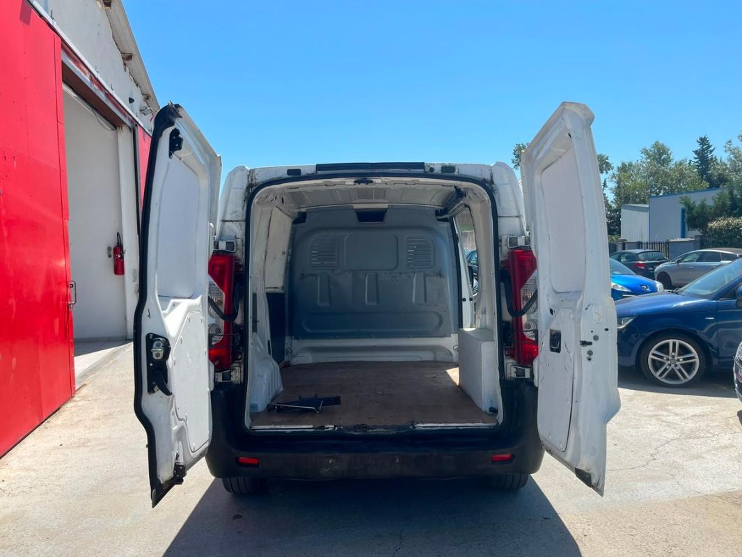 Citroen Jumpy 1.6 HDI 90 CH DISTRIBUTION + EMBRAYAGE NEUFS | ENTIÈREMENT RÉVISÉE ET GARANTIE