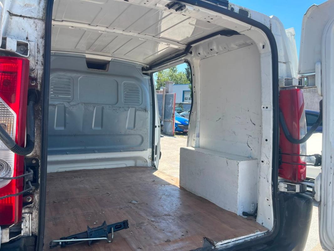 Citroen Jumpy 1.6 HDI 90 CH DISTRIBUTION + EMBRAYAGE NEUFS | ENTIÈREMENT RÉVISÉE ET GARANTIE
