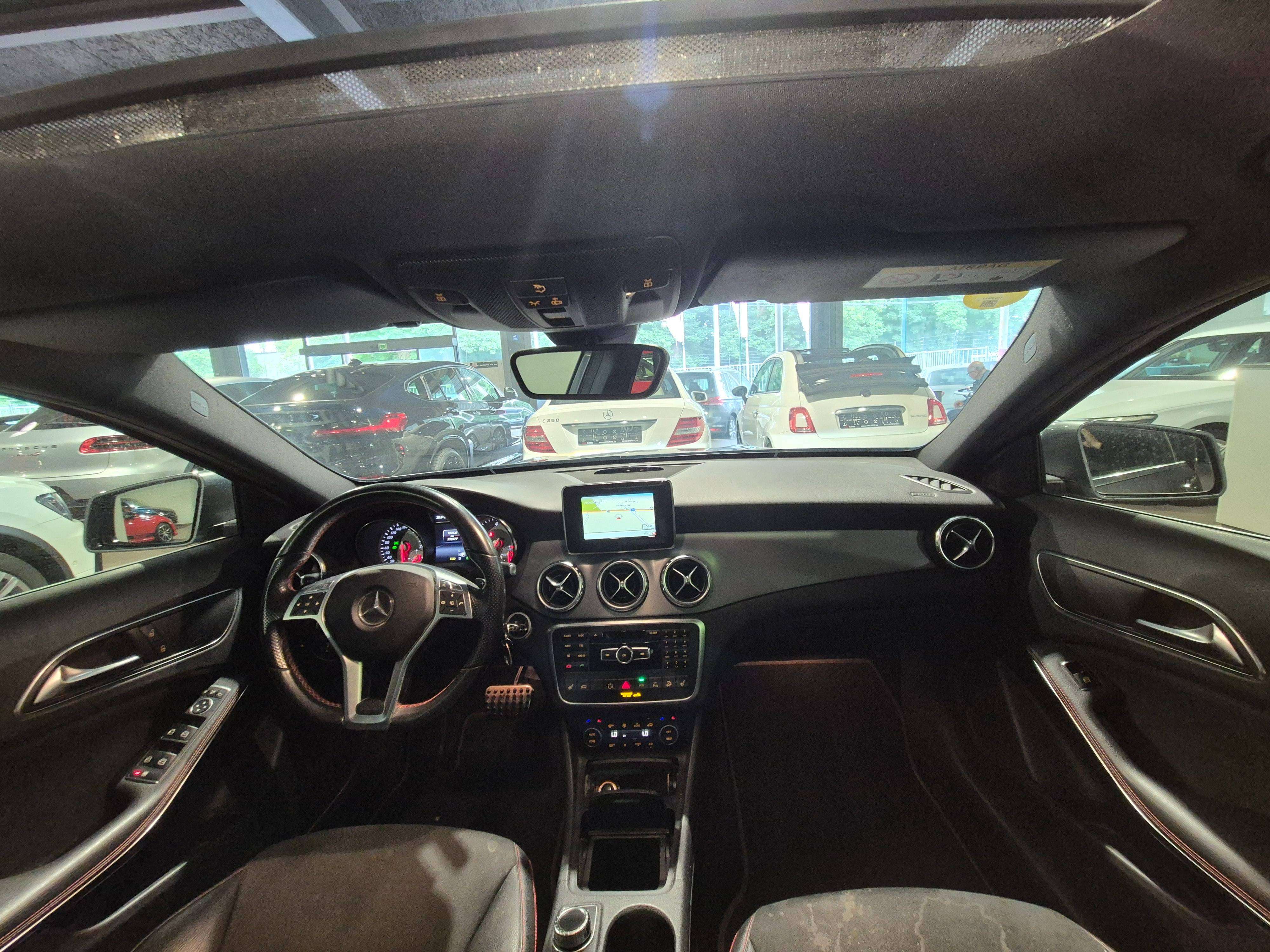 Mercedes-Benz GLA 200 GLA 200 d 4-Matic