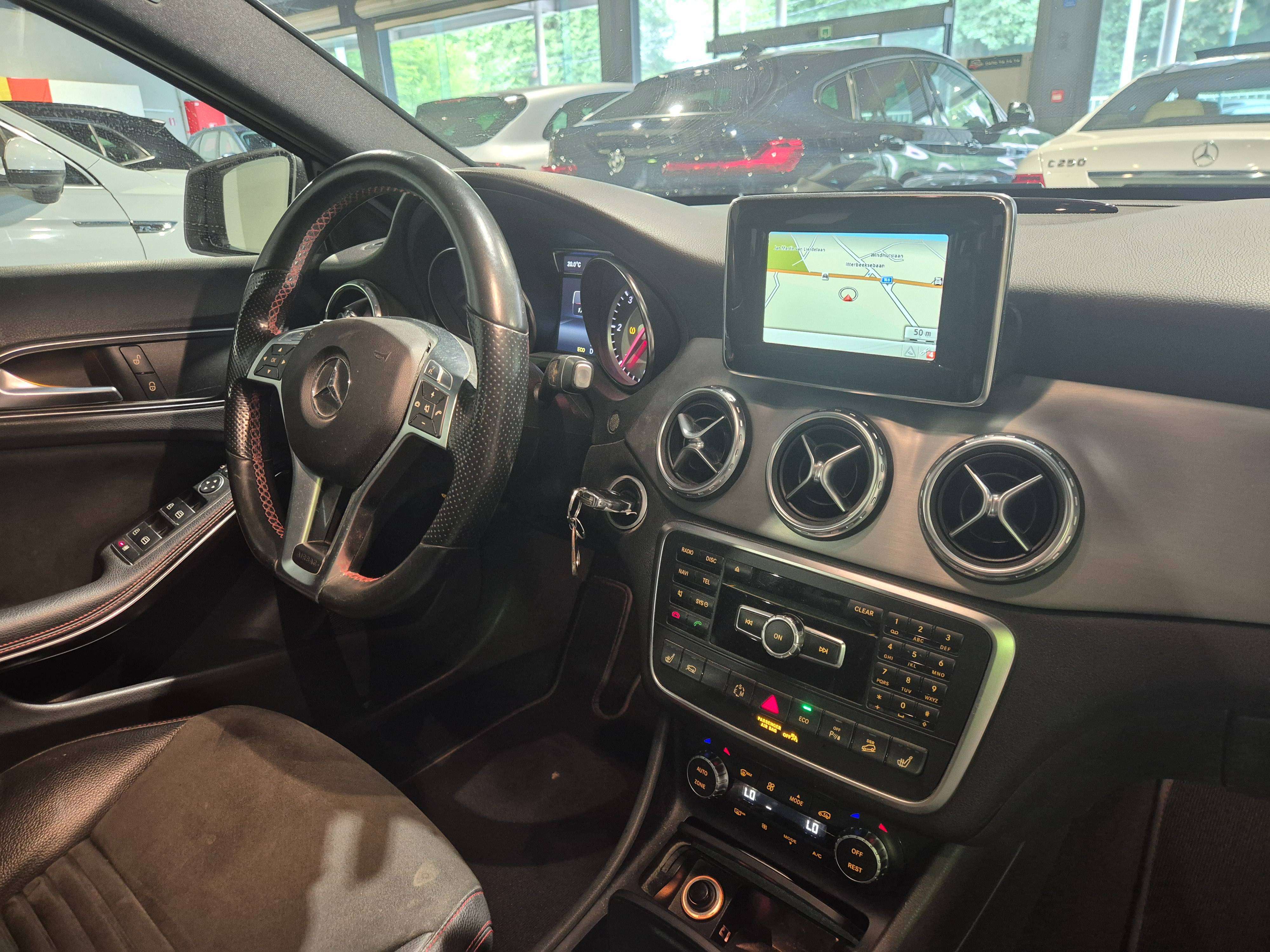 Mercedes-Benz GLA 200 GLA 200 d 4-Matic