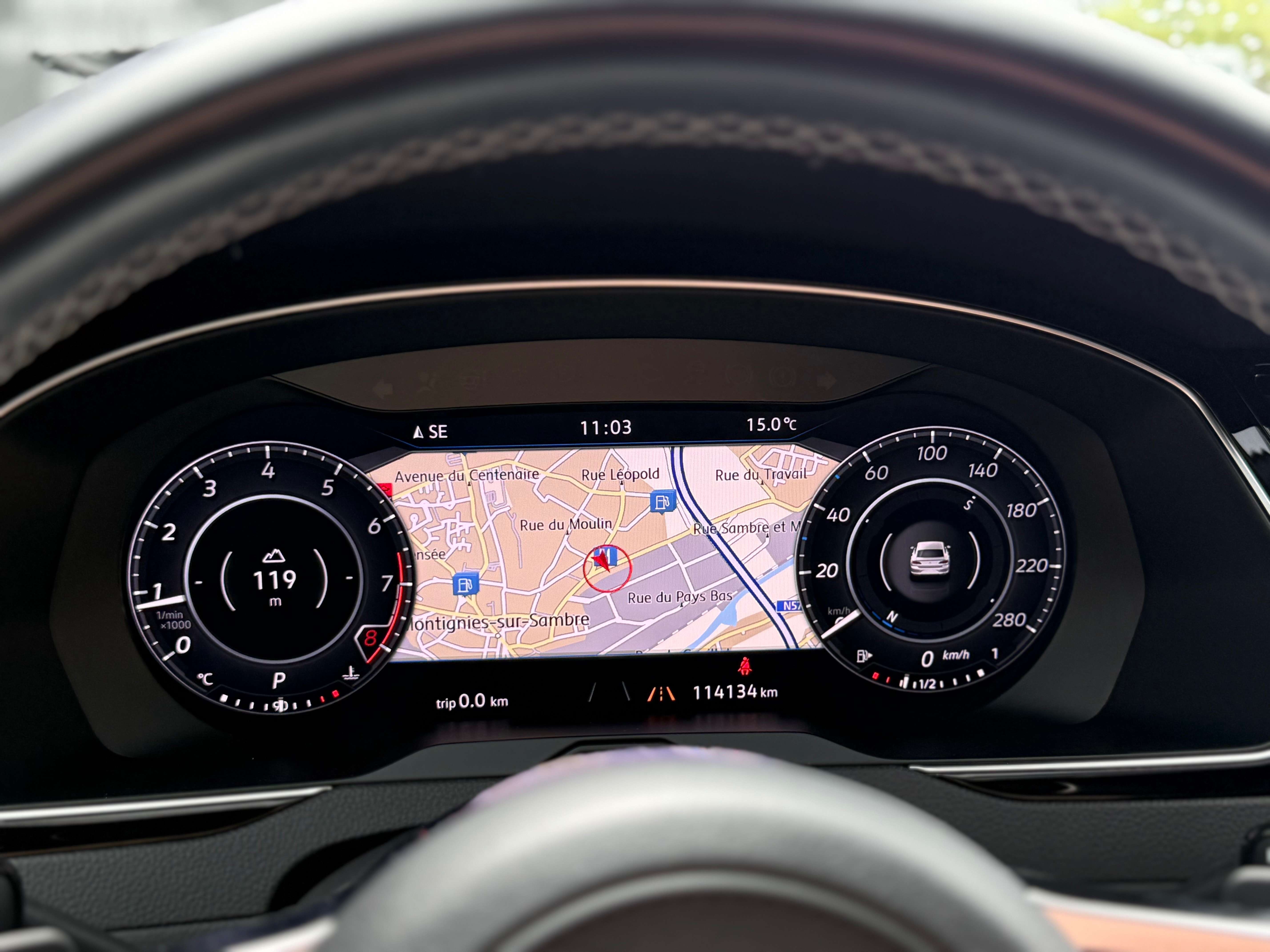 Volkswagen Arteon 2.0 TSI R-Line DSG TOIT PANORAMIQUE - COCKPIT - LINE ASS. - FRONT ASS. - DISTRONIC - CAMERA - FULL OPTION