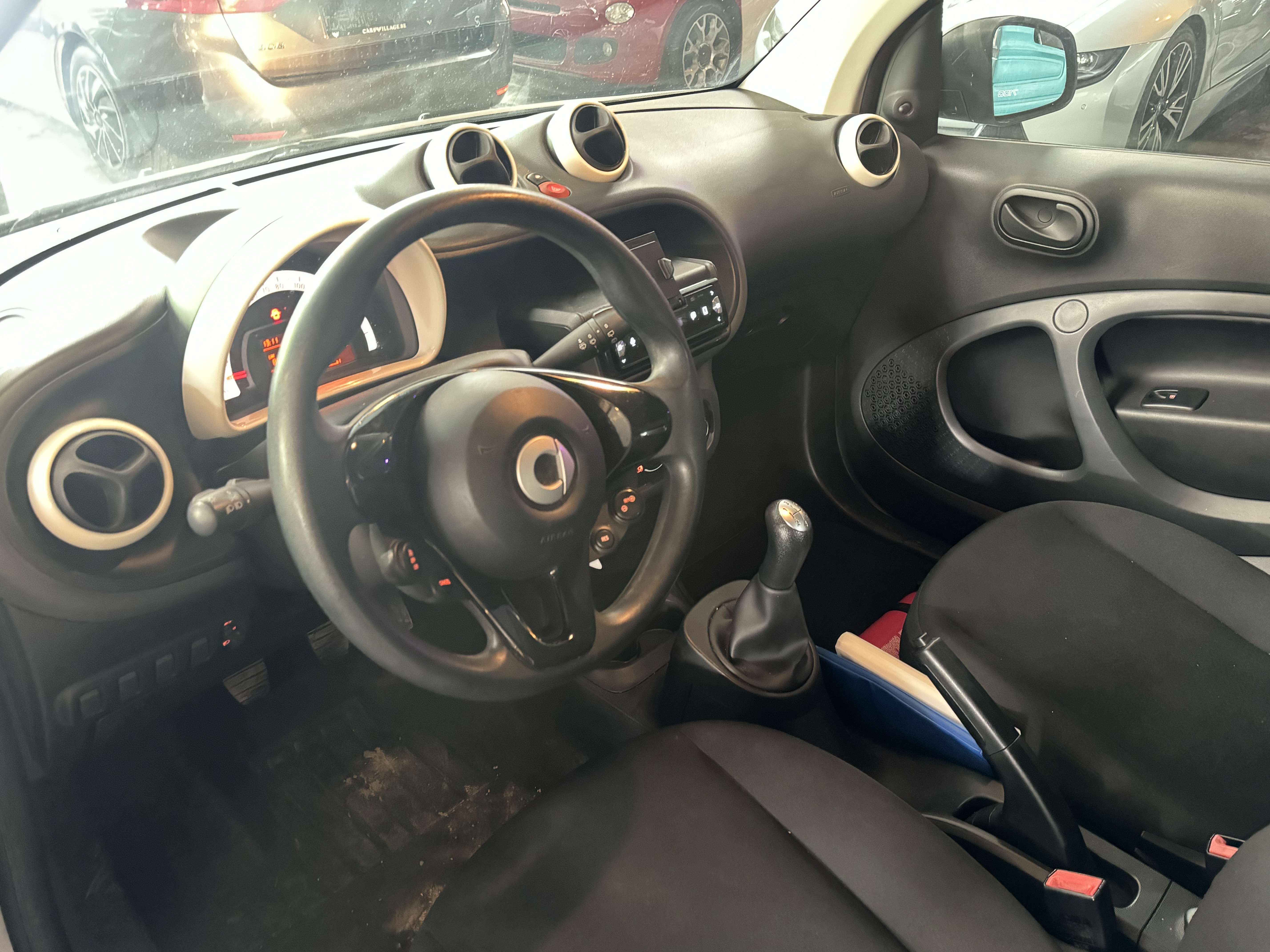 smart forTwo 1.0i - 88.390 KM - 3 PORTES - MANUEL